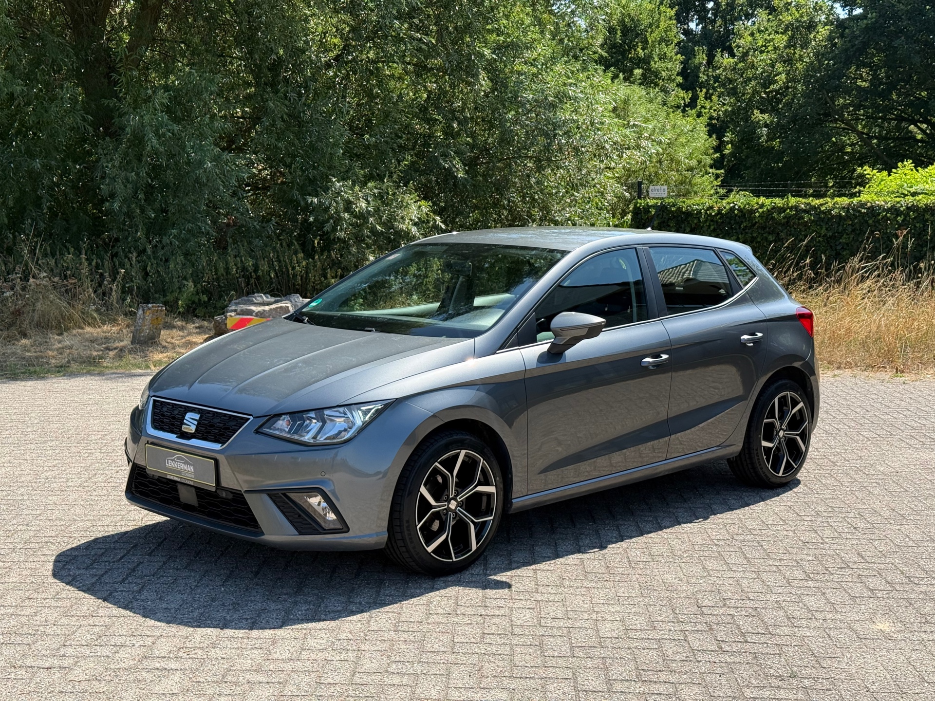 SEAT Ibiza 1.0 TSI FR EERSTE EIG I CARPLAY I 1E EIG I PDC I CLIMA I NWE BANDEN