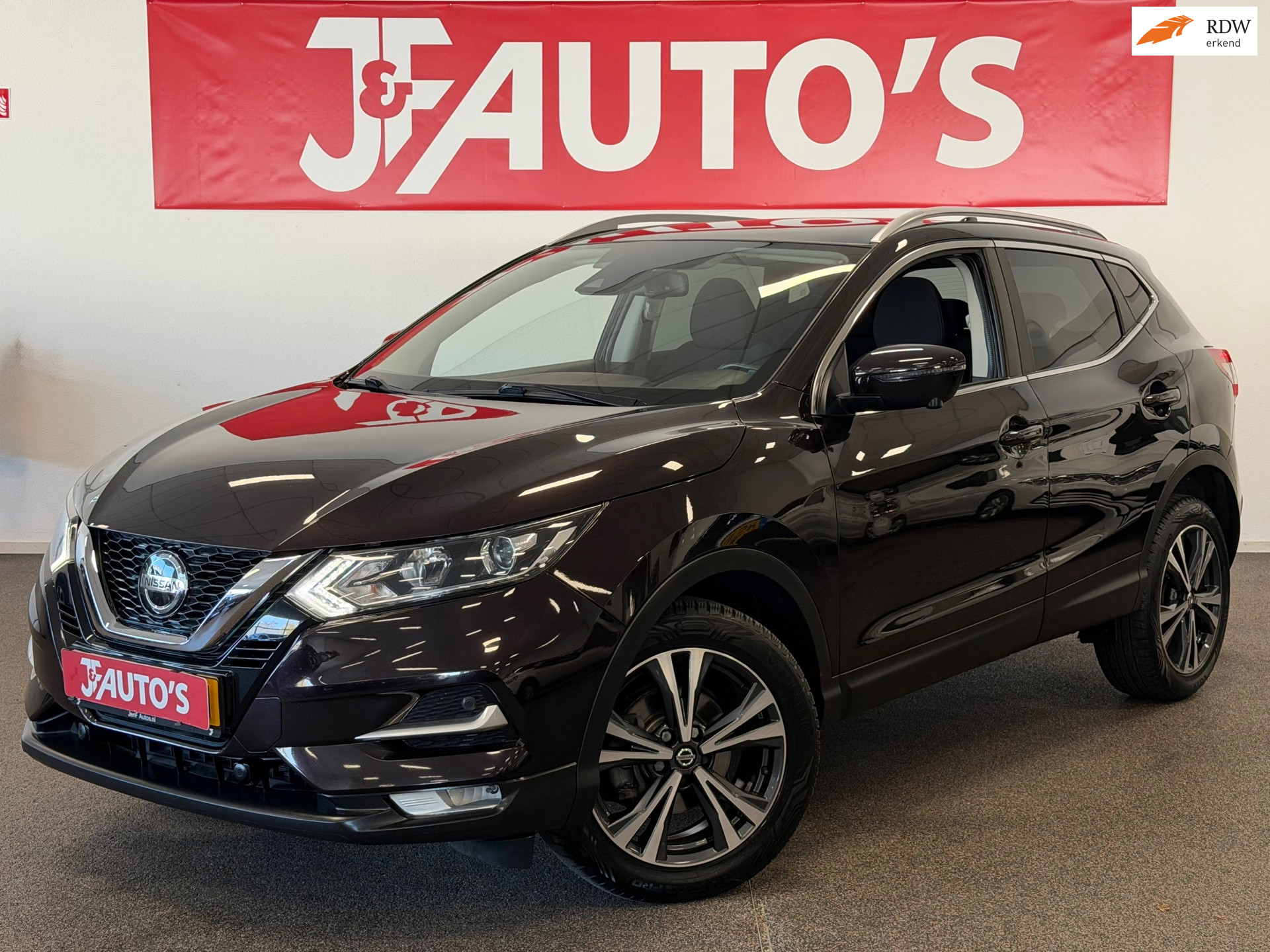Nissan QASHQAI 1.3 DIG-T Design Edition NAVIGATIE/CAMERA,PANORAMA, CRUISE