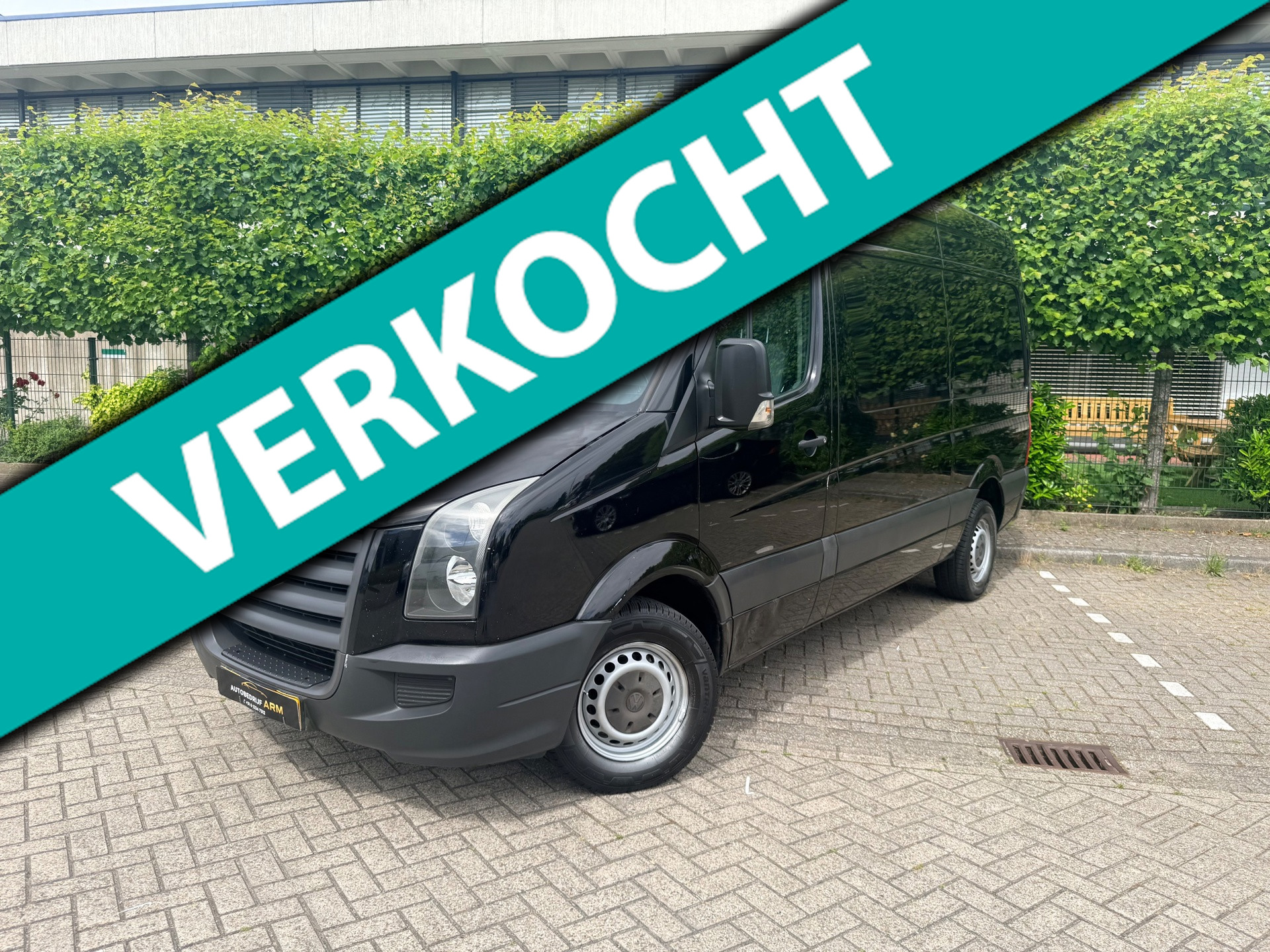 Volkswagen Crafter 35 2.5 TDI L2H2 NAP APK AIRCO 3 PERSOON TREKHAAK SCHUIFDEUR NETTE AUTO RIJDT SCHAKELT GOED