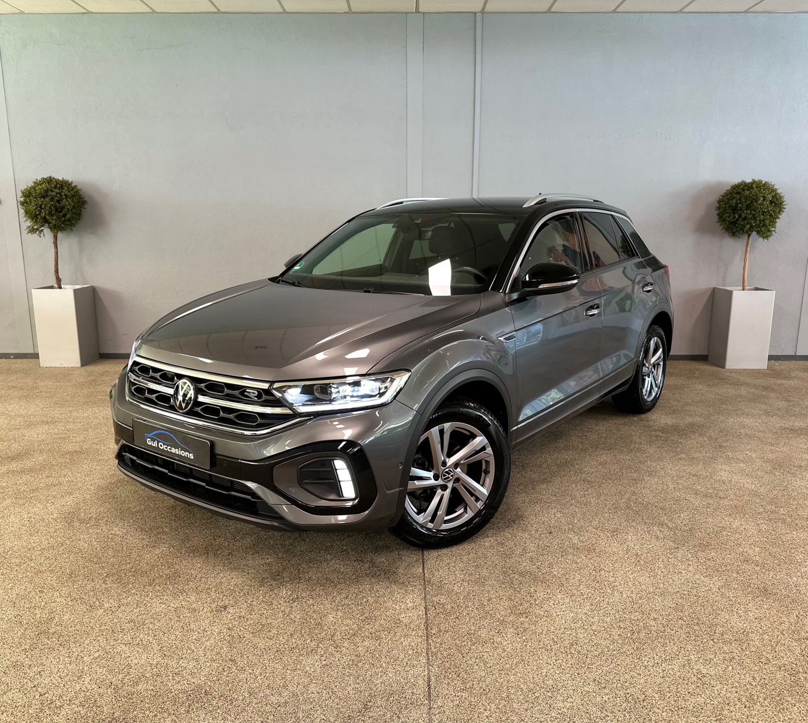 Volkswagen T-Roc 1.0 TSI R-Line – Camera – ACC – IQ – Massage – BTW