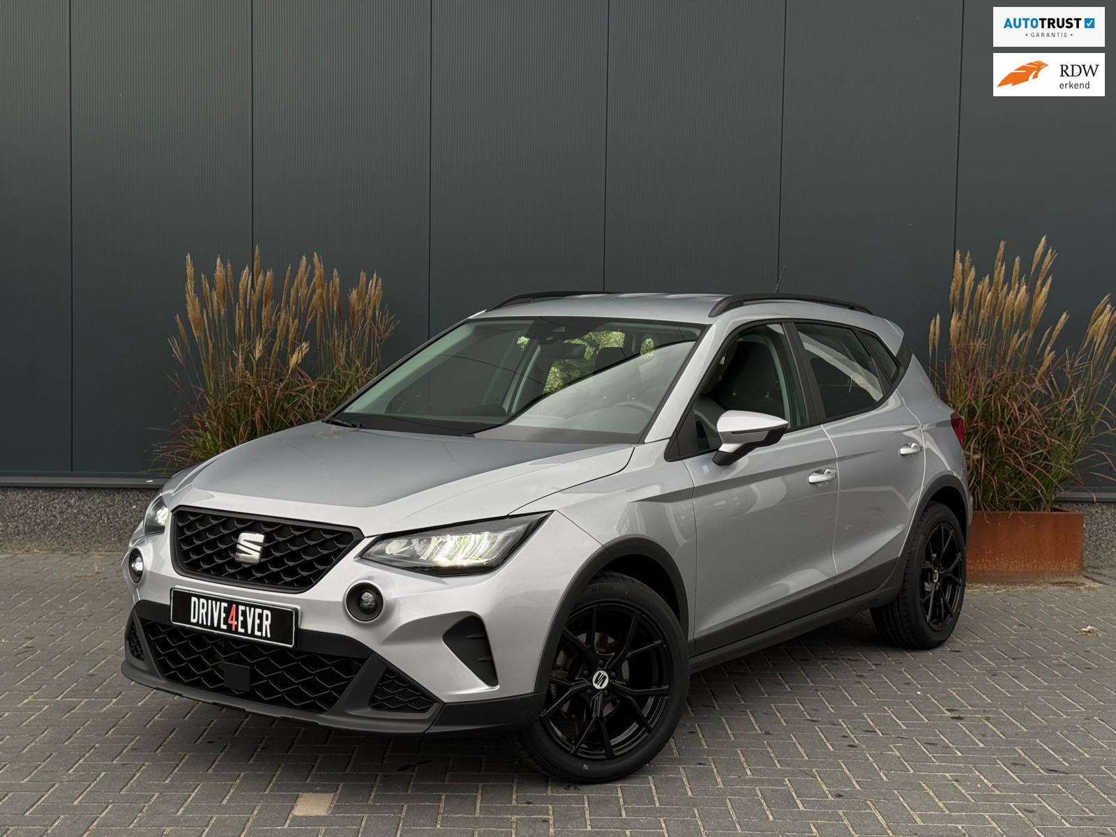SEAT Arona 1.0 TSI Style |SPORTVELGEN|Carplay|PDC|Airco|Cruise Control