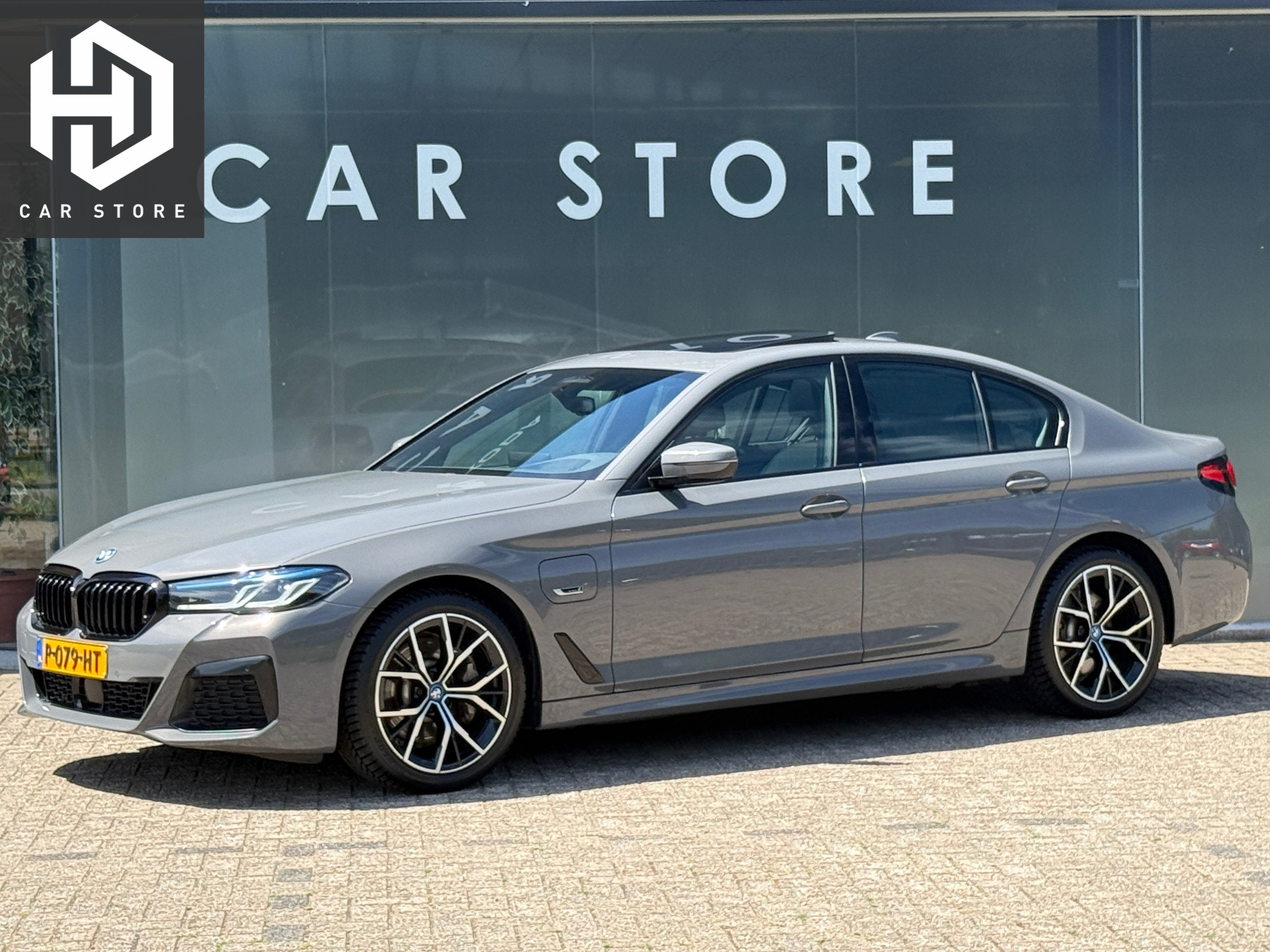 BMW 5 Serie 530e M-Sport Pano|Laser|HuD|Adap Cruise|