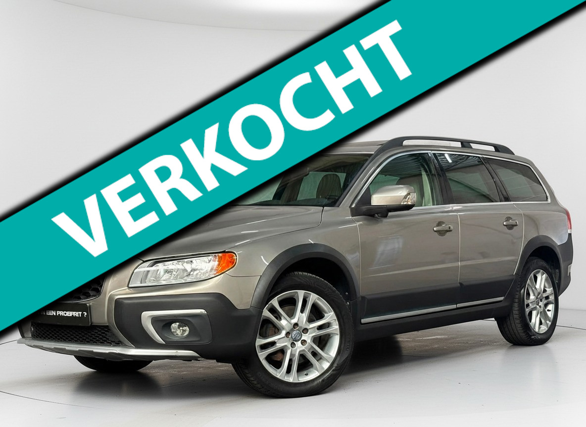 Volvo XC70 2.0 T5 FWD Momentum Panoramadak Leder Cruise