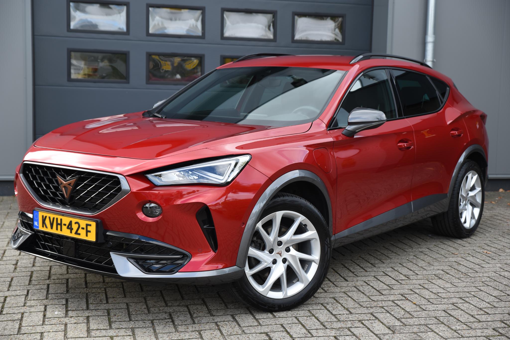 CUPRA Formentor 1.4 e-Hybrid Business