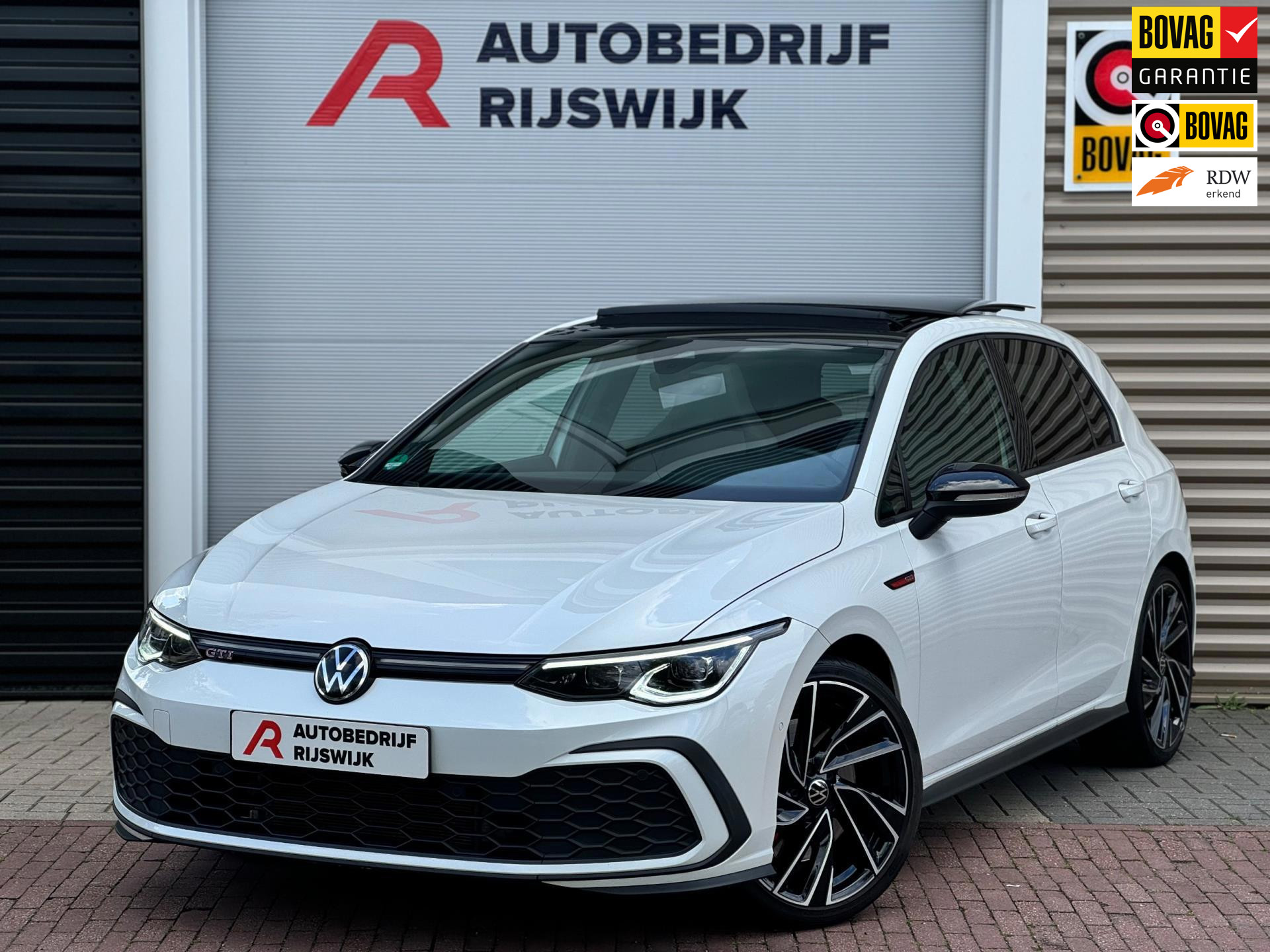 Volkswagen Golf 2.0 TSI GTI Pano/Camera/Matrix