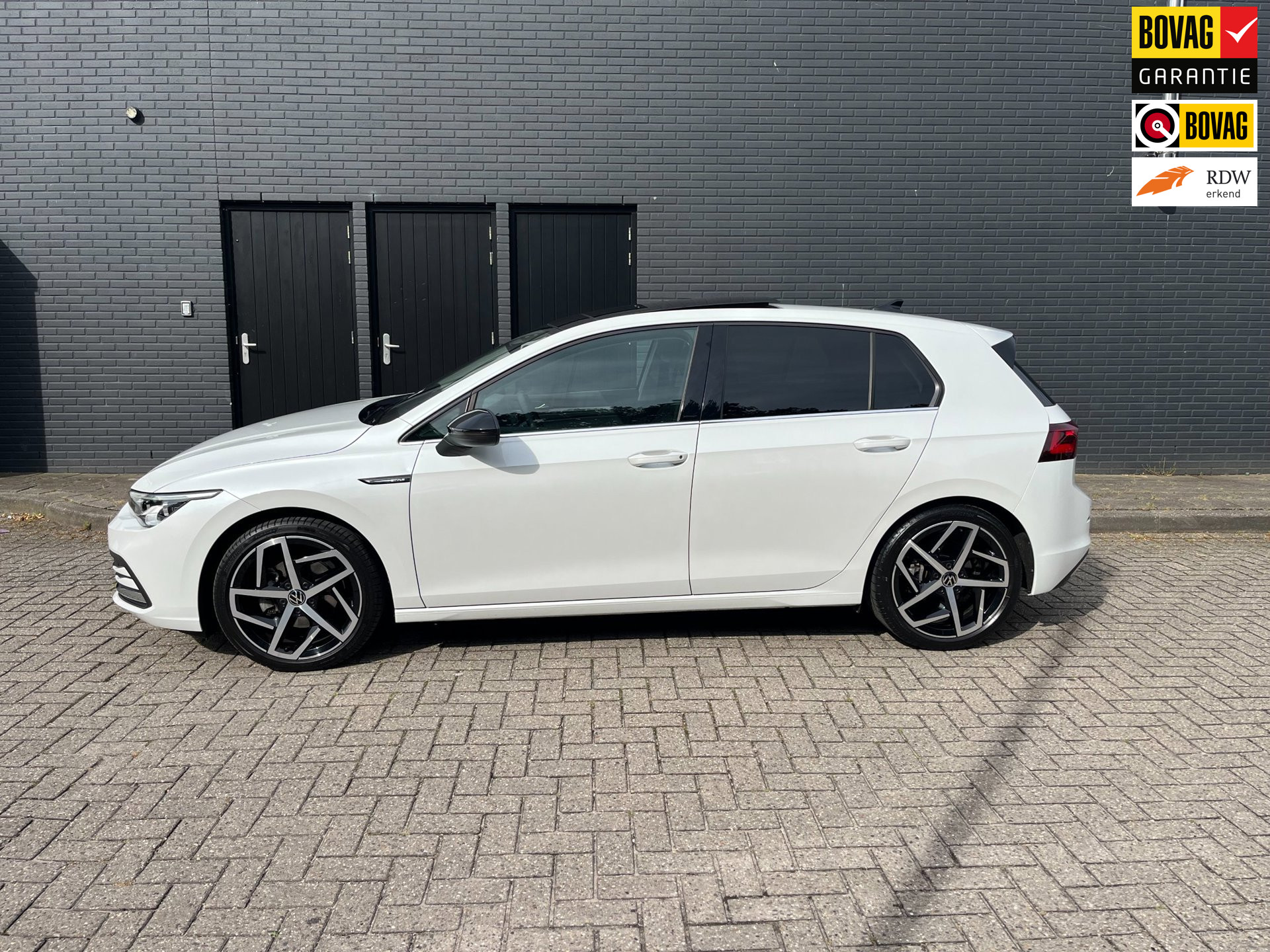 Volkswagen Golf 1.5 eTSI Style