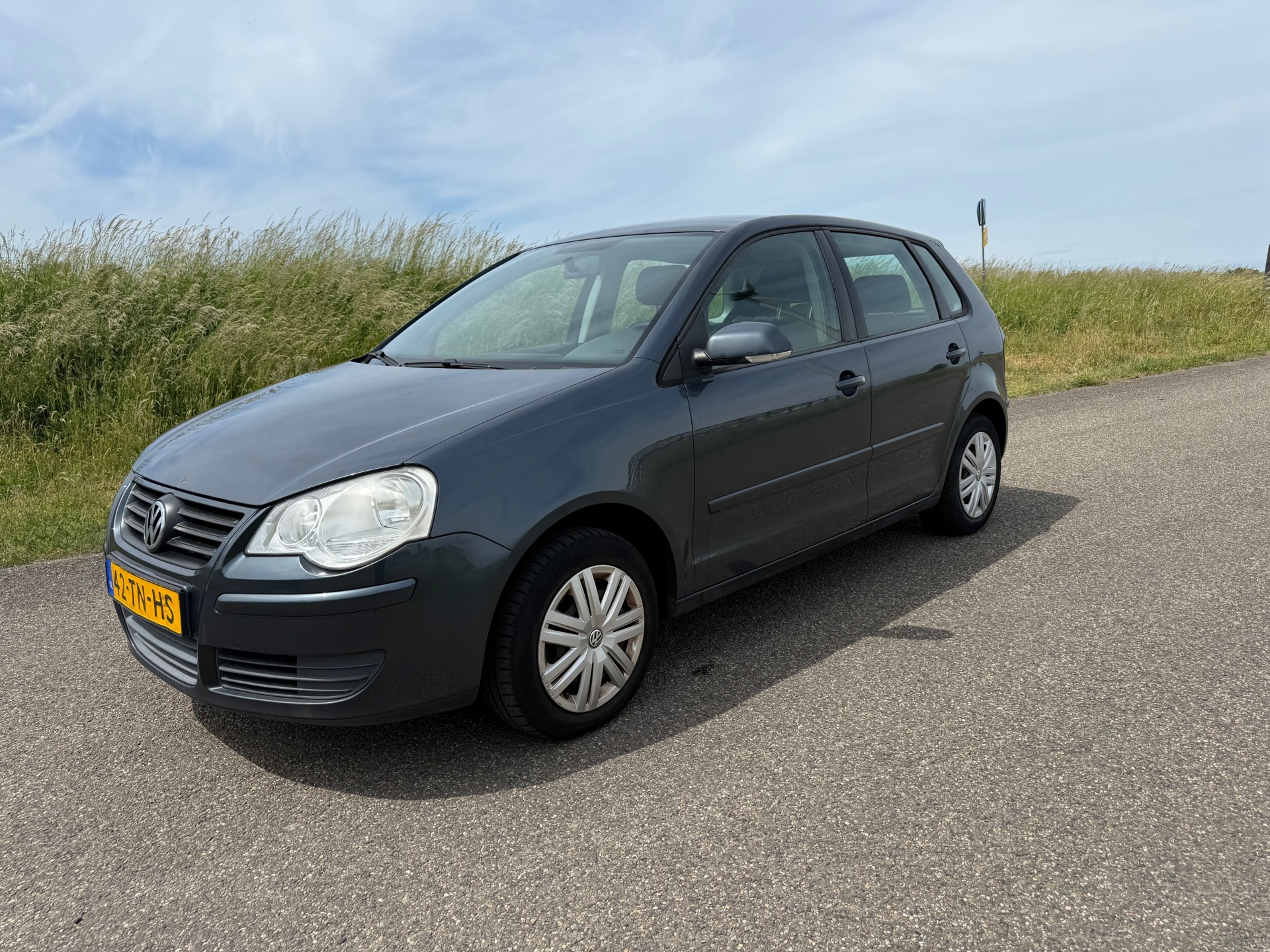 Volkswagen Polo 1.4-16V Optive incl nieuwe apk!