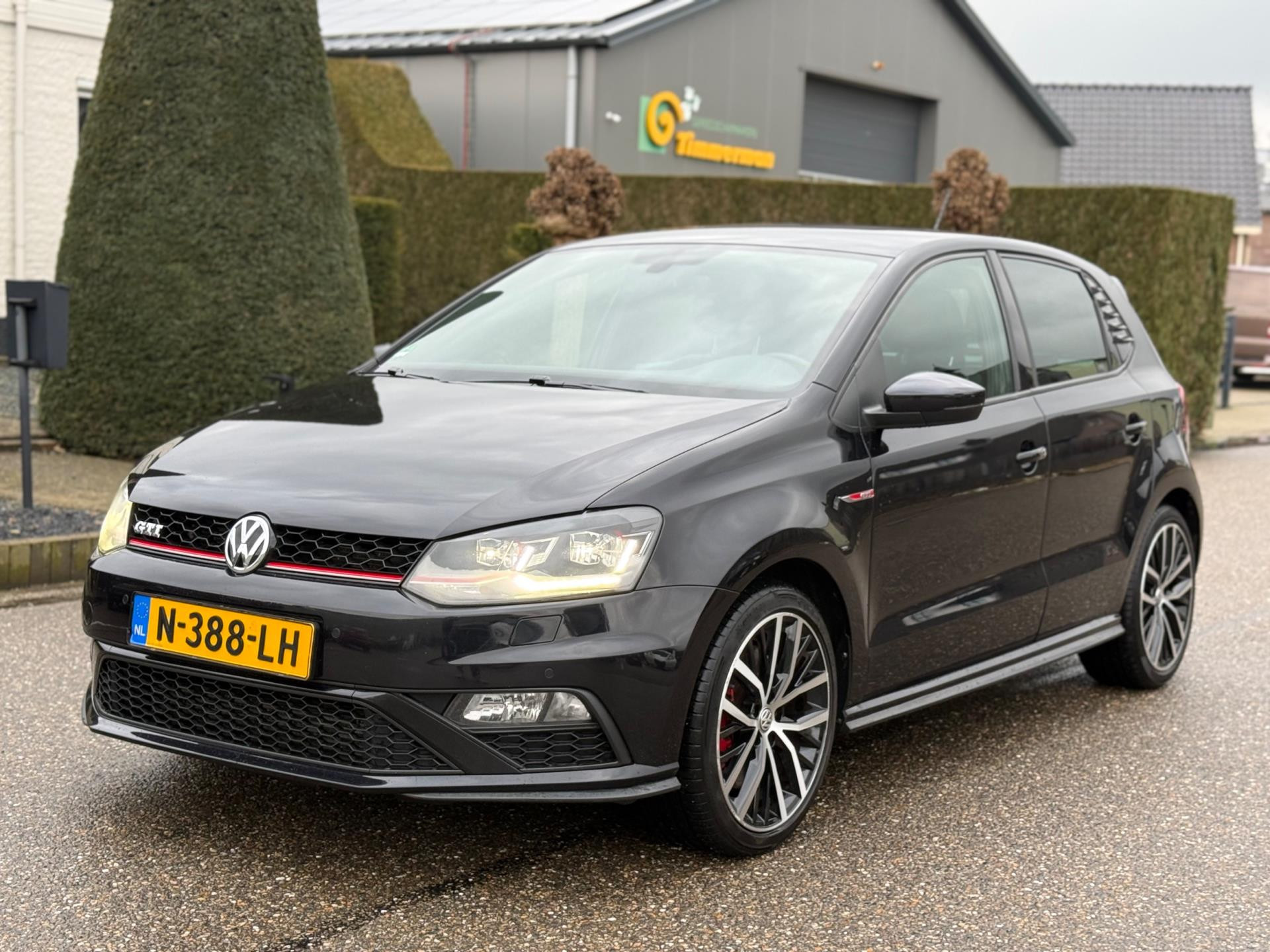Volkswagen Polo 1.8 TSI GTI 2017 Led/Navi/Clima/Lmv