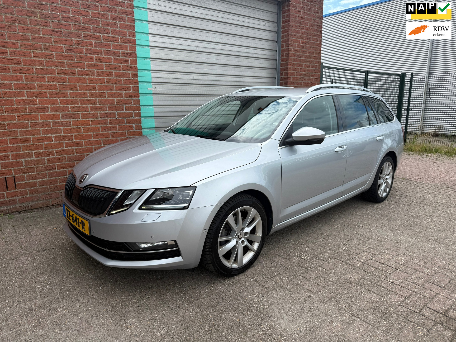 Škoda Octavia Combi 1.0 TSI Greentech Style Business DSG Aut. Bj:2018 NAP!