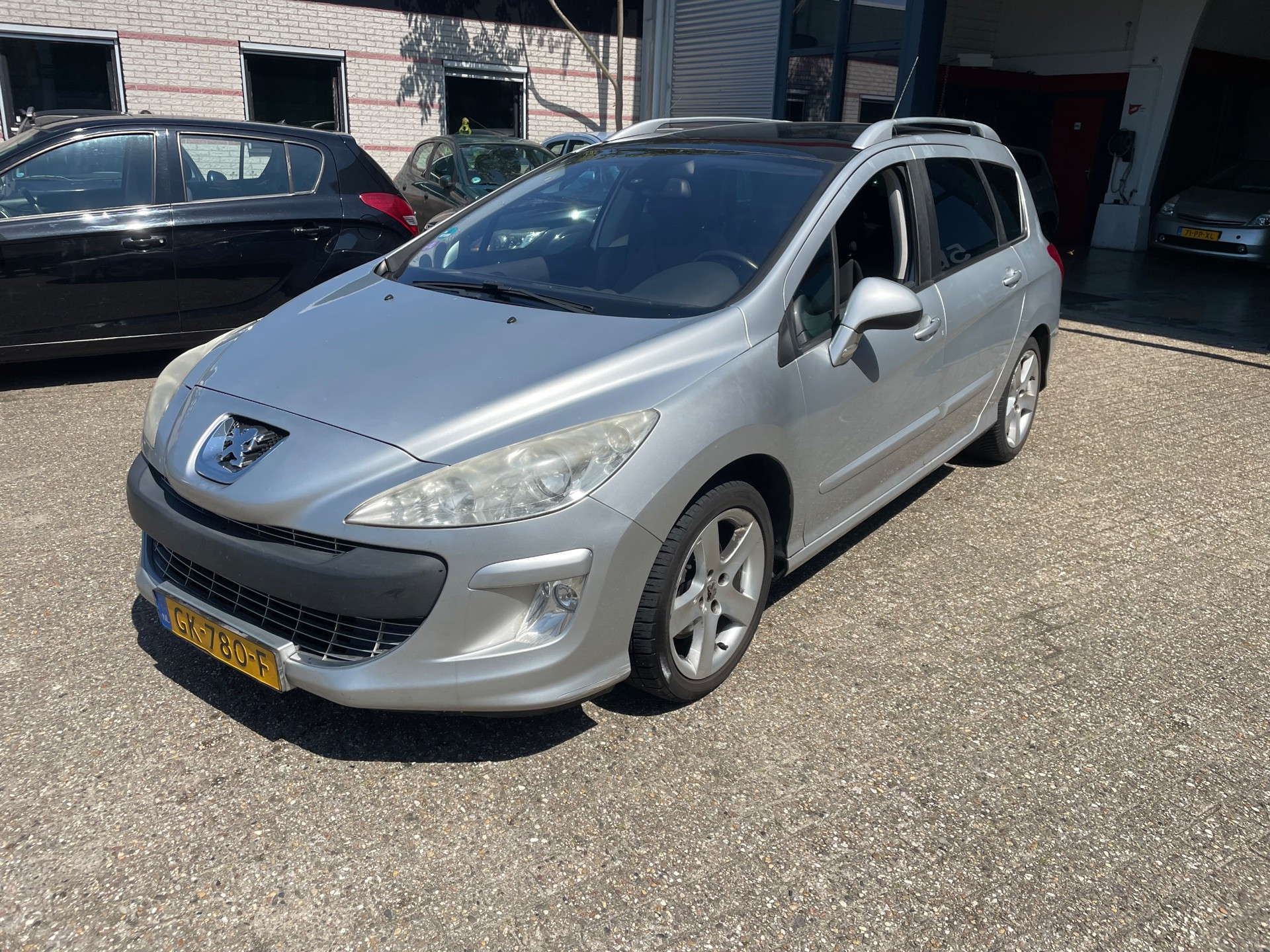 Peugeot 308 SW 1.6 THP Signature 7 persoons