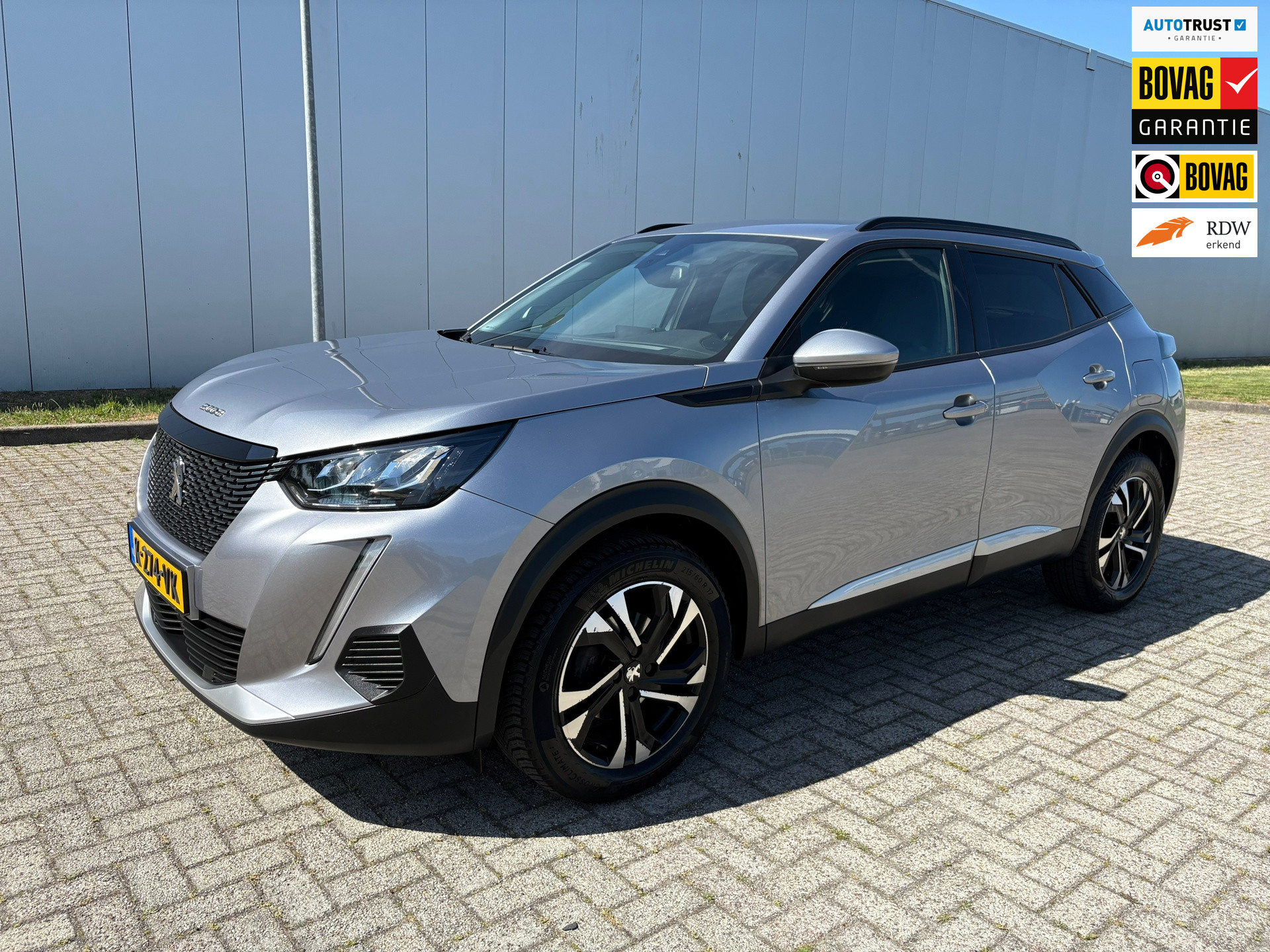 Peugeot 2008 1.2 PureTech Allure