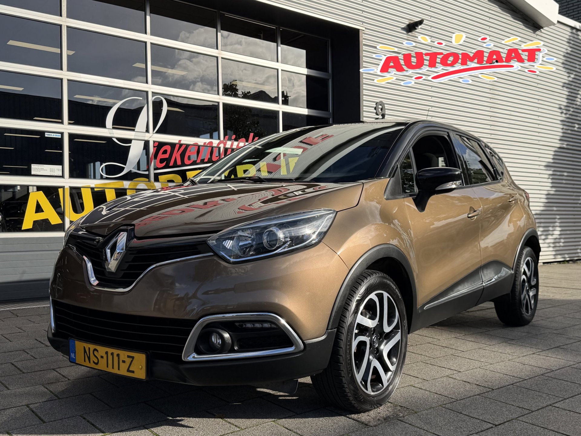 Renault Captur 1.2 TCe Dynamique – AUTOMAAT I Navigatie I Airco I Sport pakket I Xenon I PDC I Trekhaak I