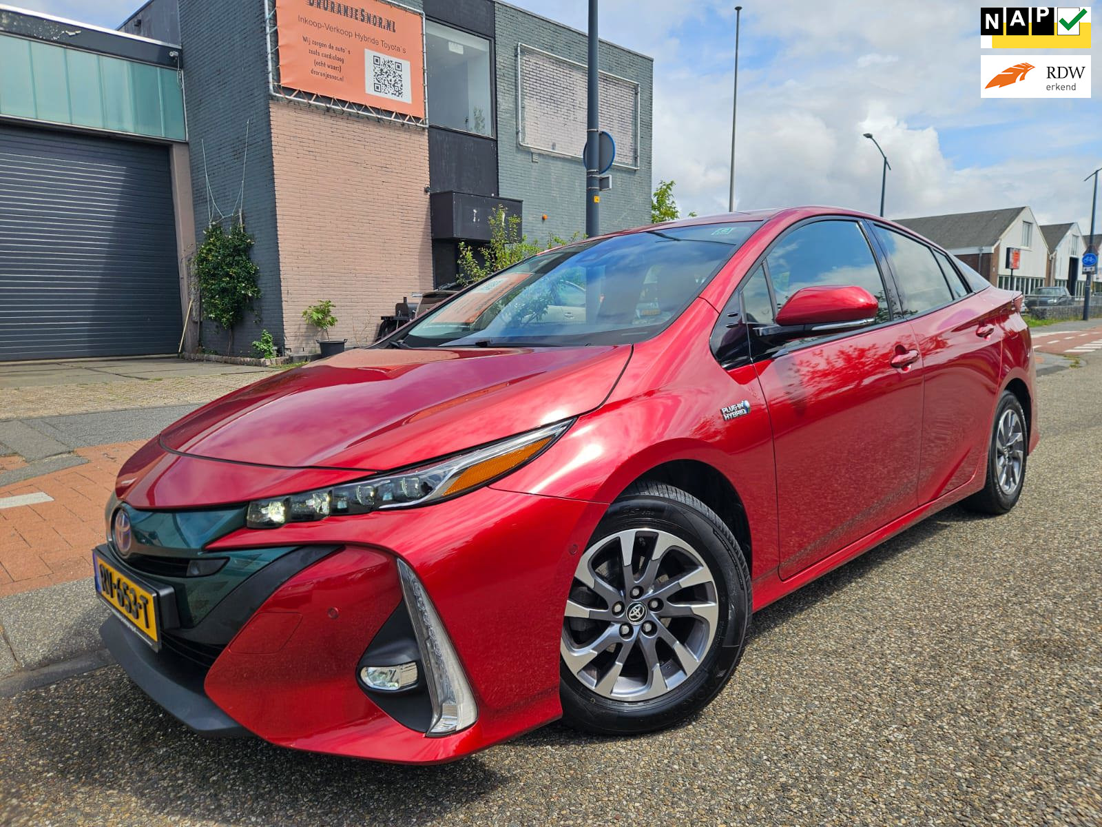 Toyota Prius 1.8 Plug-in Business Plus GARANTIE Leer 5zitter