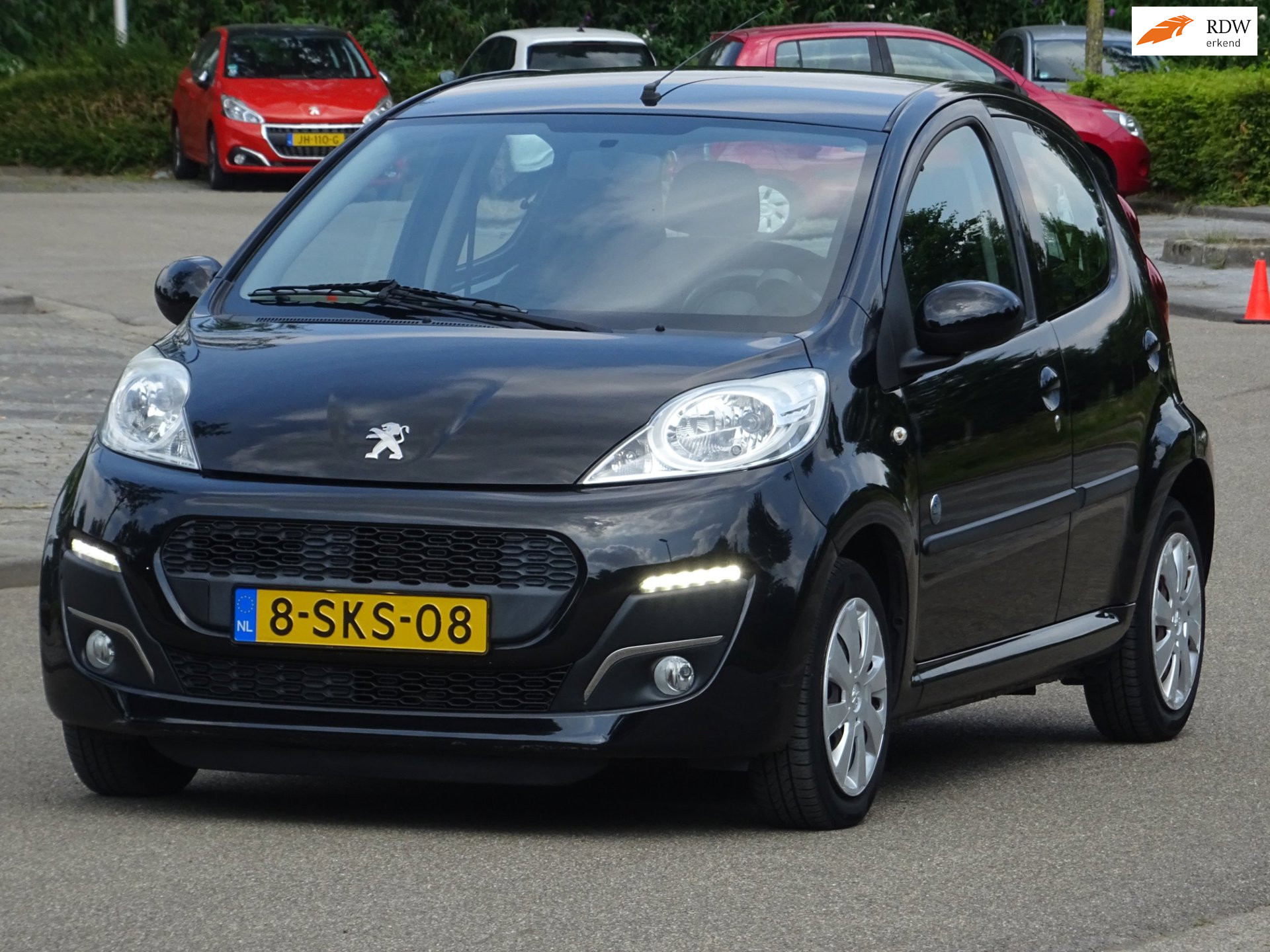 Peugeot 107 1.0 Envy 5DRS 72DKM LED/AIRCO/APK 07-2027
