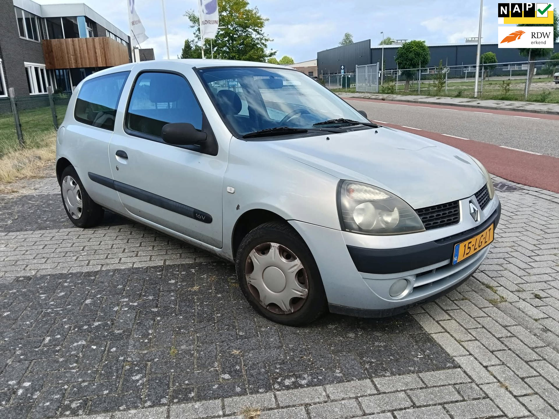 Renault Clio 1.2-16V Dynamique Nieuwe Apk !