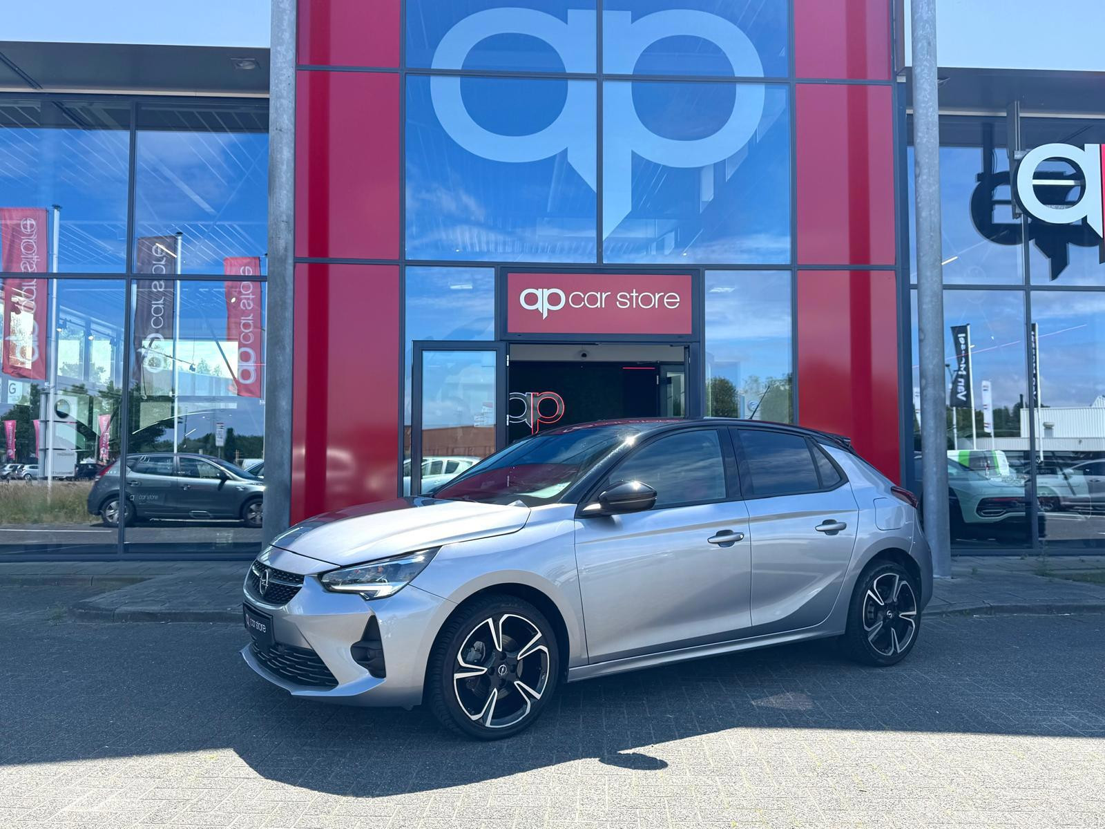 Opel Corsa 1.2 GS Line | LED | 360 Camera | Parksens | Carplay | Leder | Two Tone |