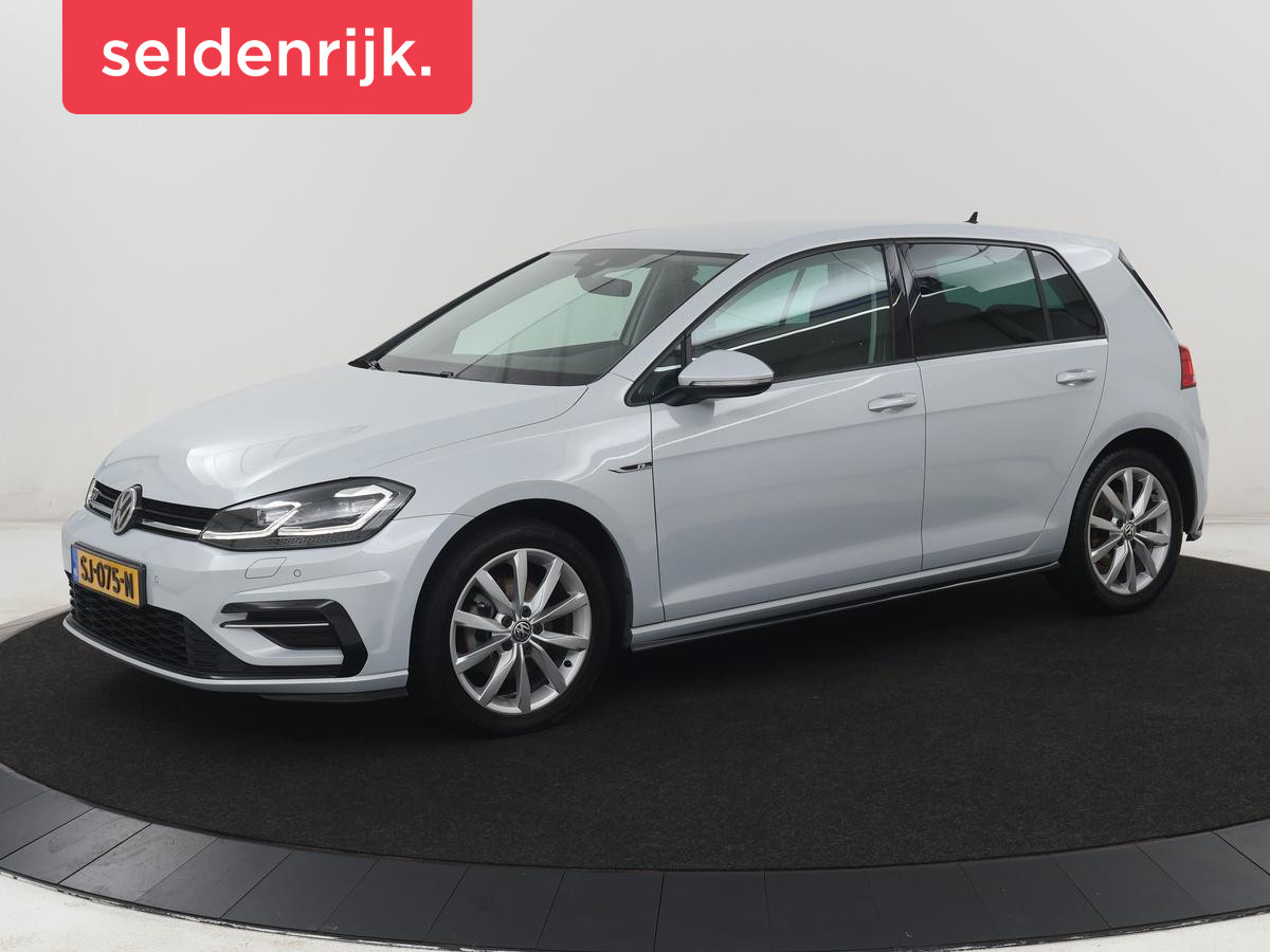 Volkswagen Golf 1.5 TSI Highline Business R