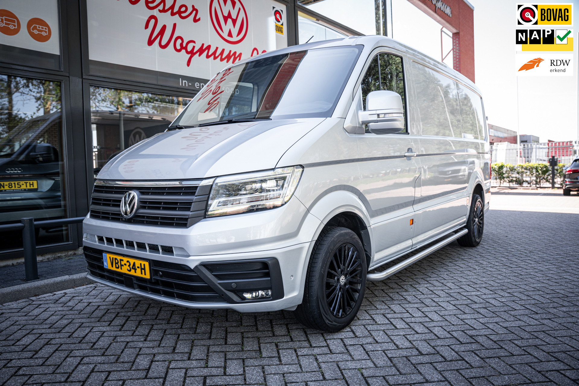 Volkswagen Crafter 30 2.0 TDI 177pk L2H1 | 3000kg trekgewicht | Aut. | Navi | LED | PDC | Euro6 |