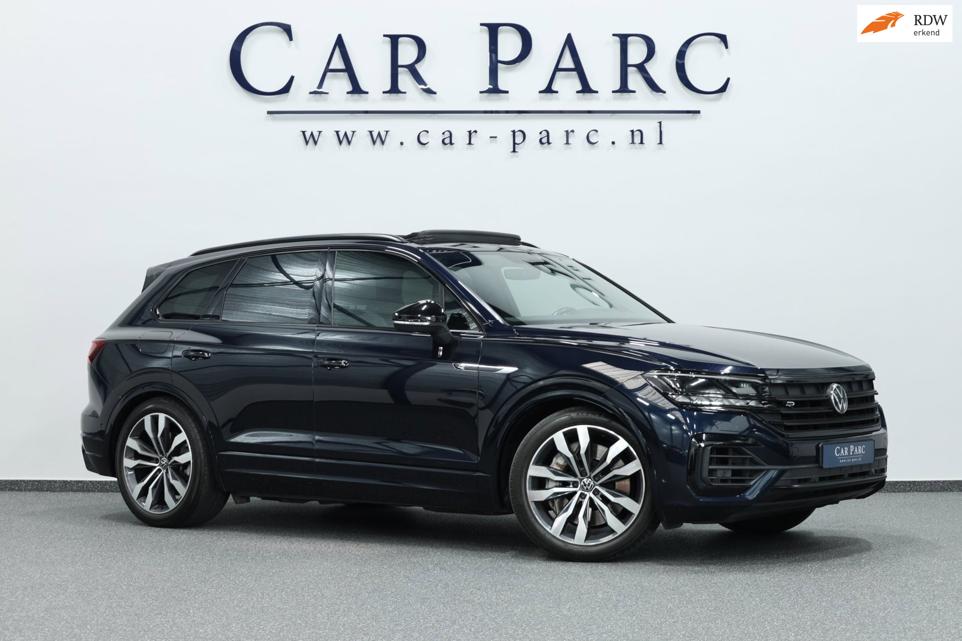Volkswagen Touareg 3.0 TSi eHybrid 4MOTION R-line LED/VIRTUAL/PANO/LEER+S.VERKOELING+MEMORY/21″ LMV/360 CAM/ACC/12 MND GARANTIE!