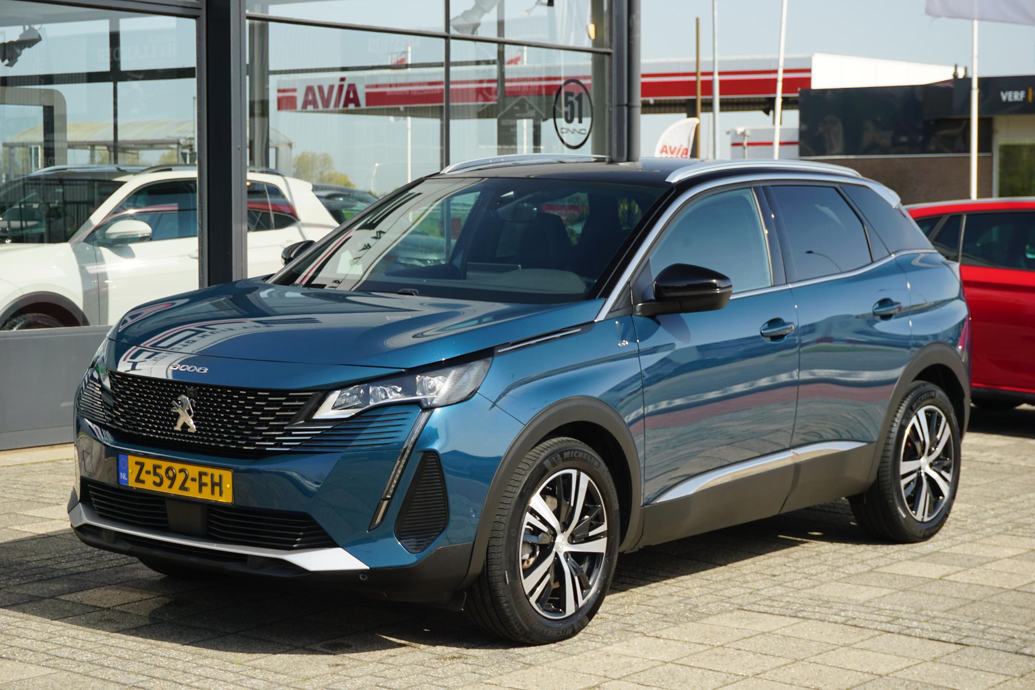 Peugeot 3008 1.2 Hybrid 136 GT