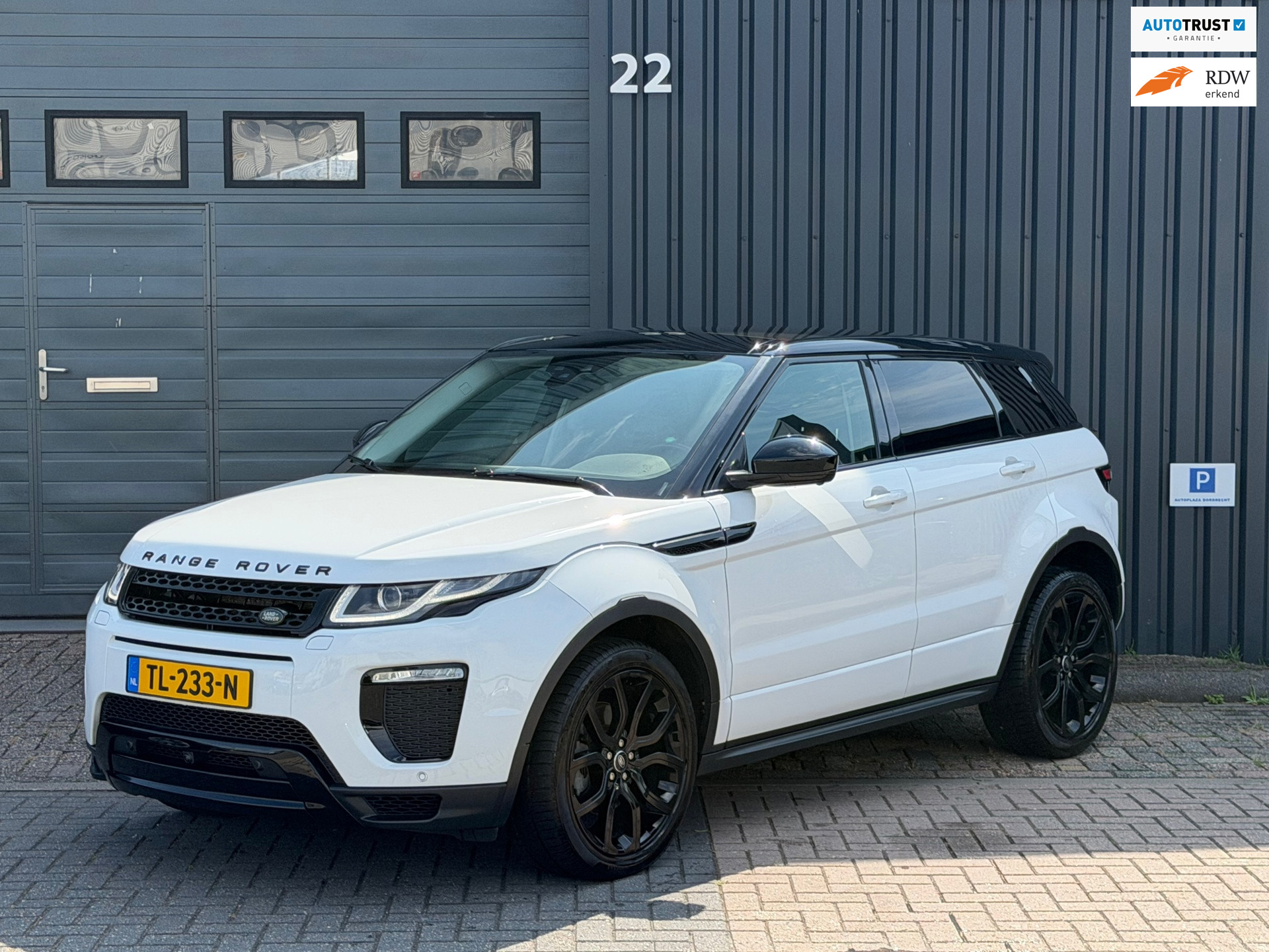 Land Rover Range Rover Evoque 2.0 Si4 HSE Dynamic|12 Maanden Garantie|Pano|360*|Keyless|Leder|Meridan|Trekhaak|Dealer Onderh