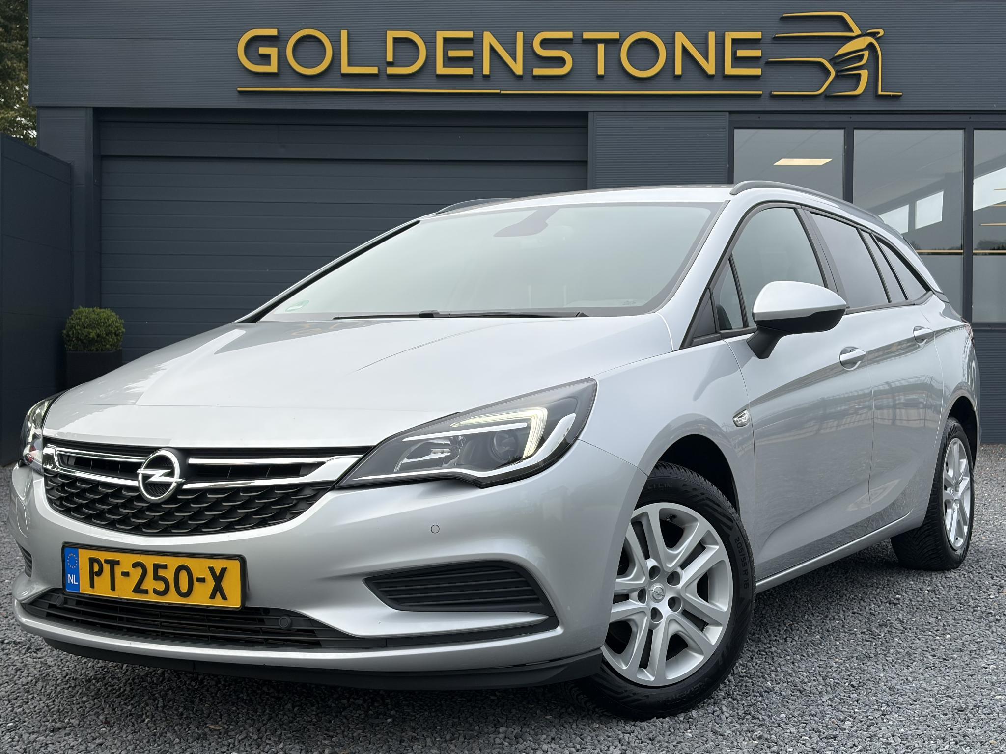 Opel Astra Sports Tourer 1.0 Online Edition