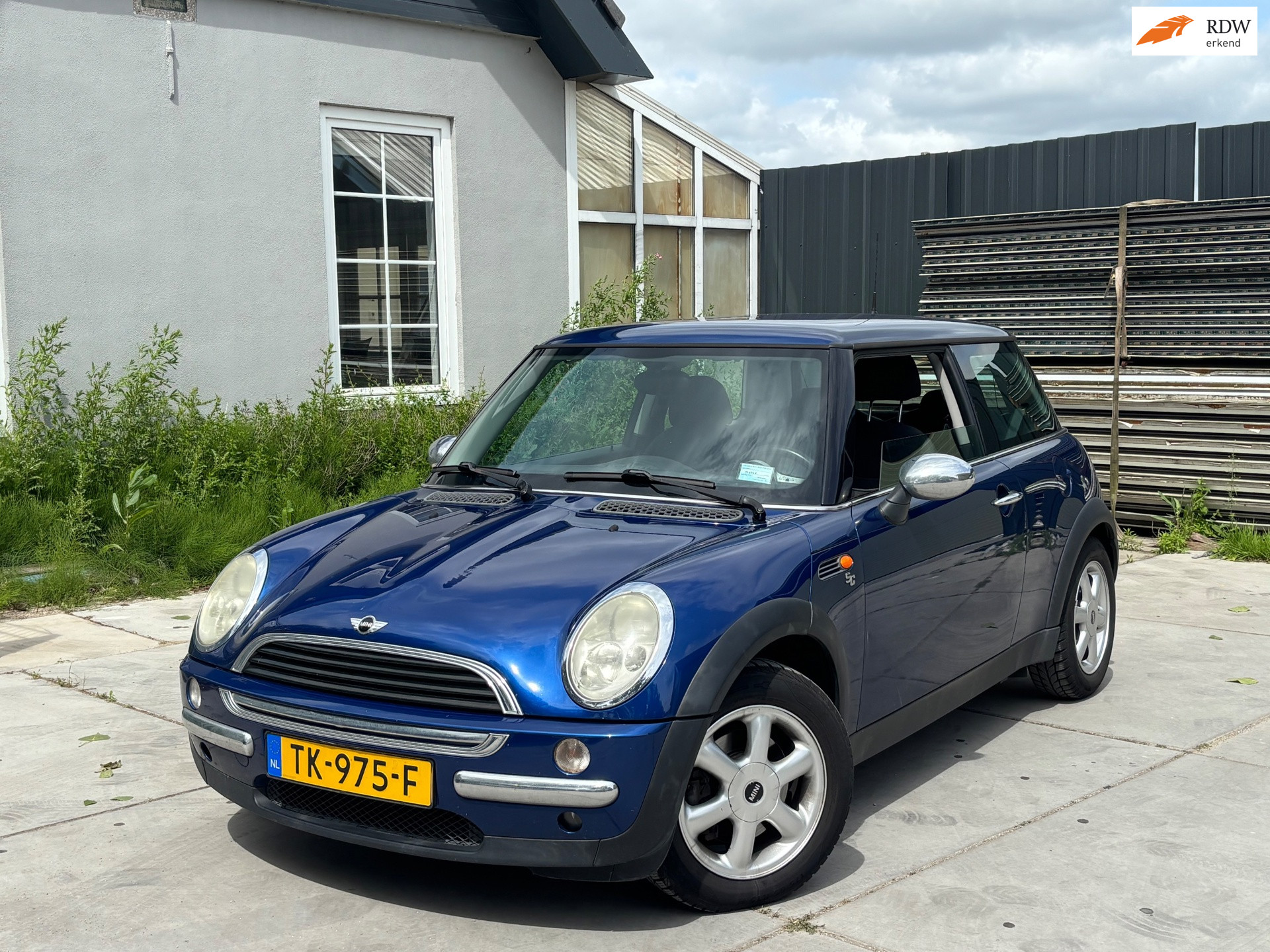 MINI 3-deurs 1.6 One Salt | Nieuwe APK | Airco | El. Ramen | Scherp in de prijs!