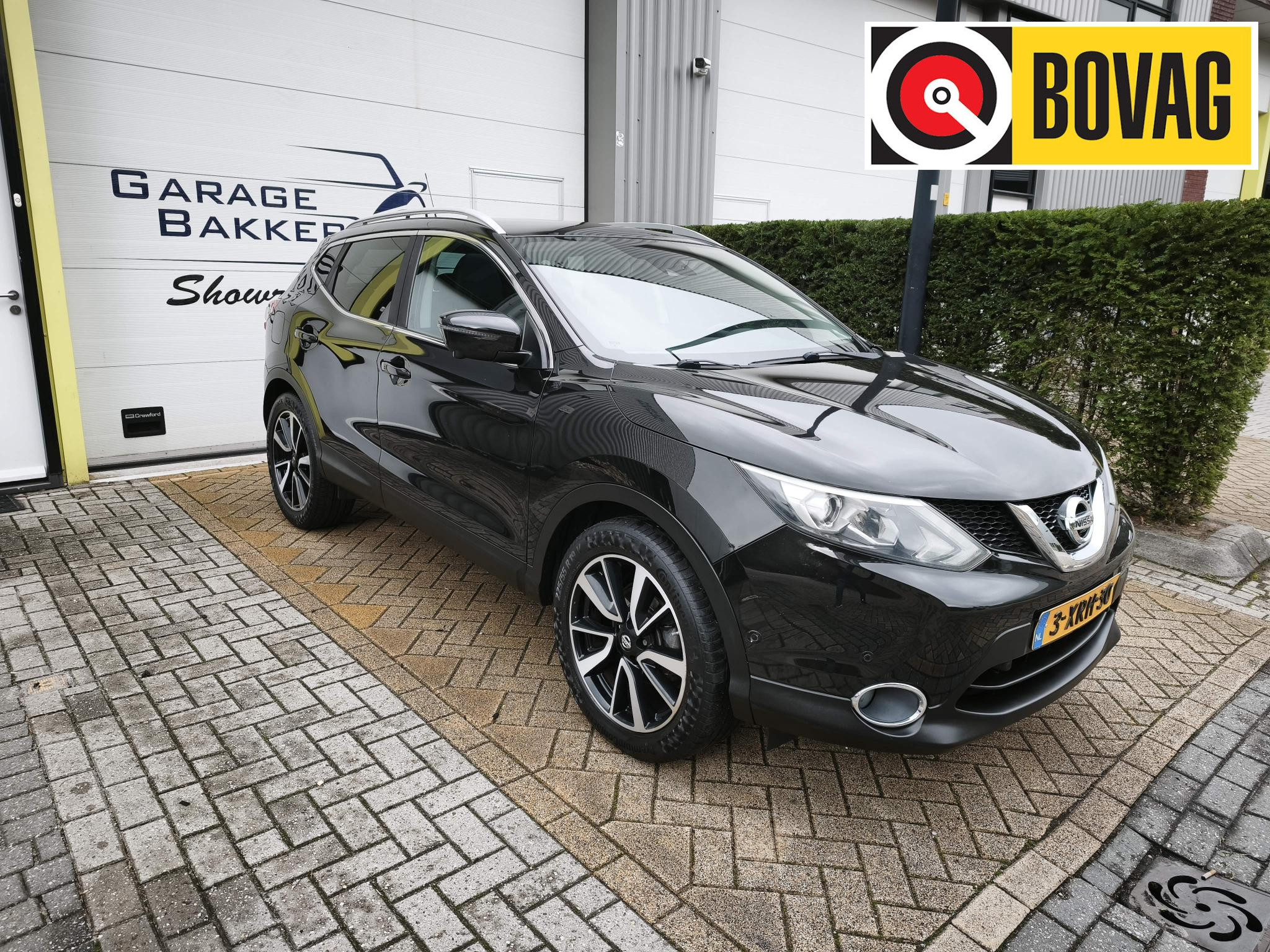 Nissan QASHQAI 1.2 Premier Edition
