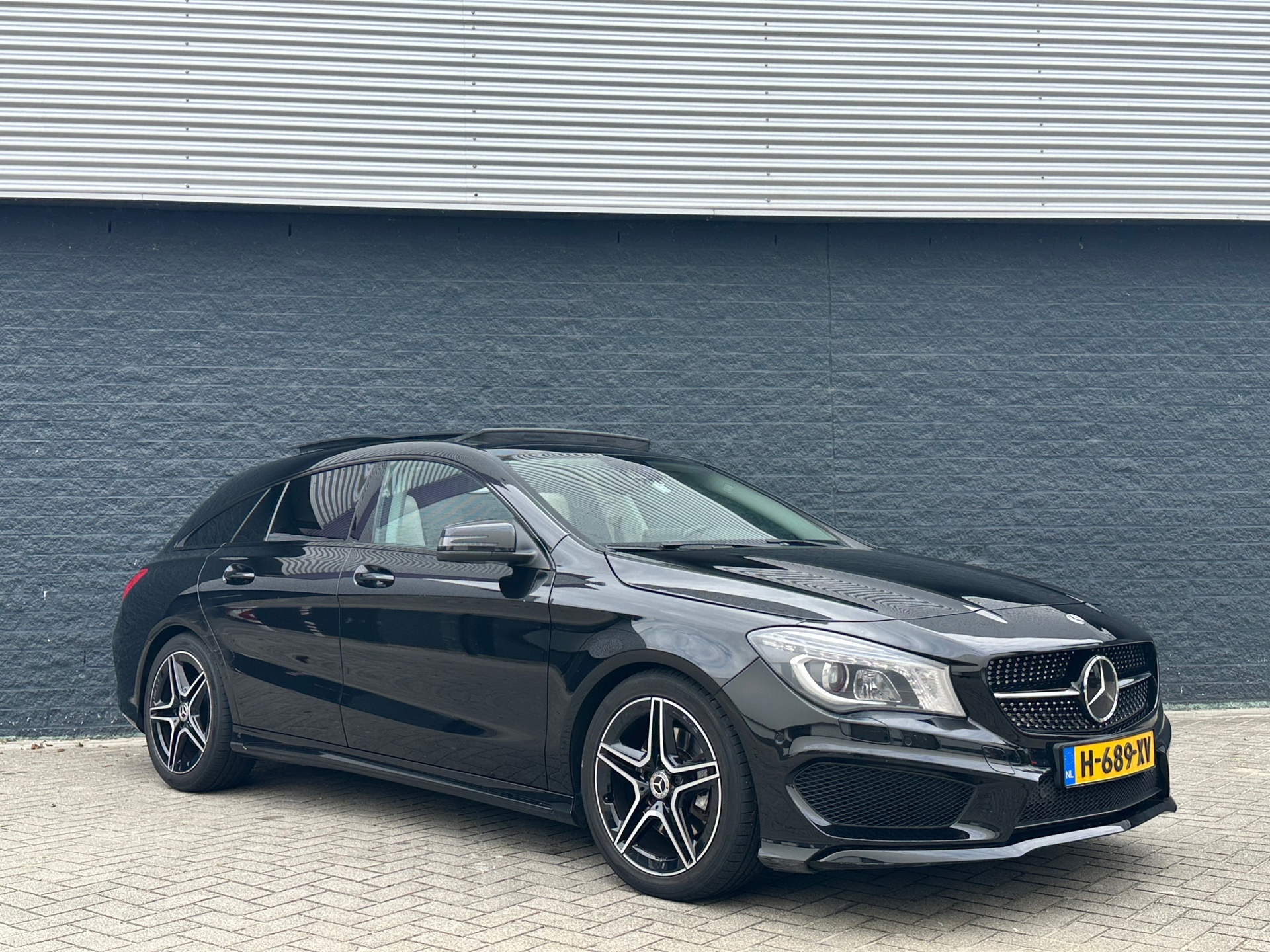 Mercedes-Benz CLA-Klasse Shooting Brake 250 Art Edition