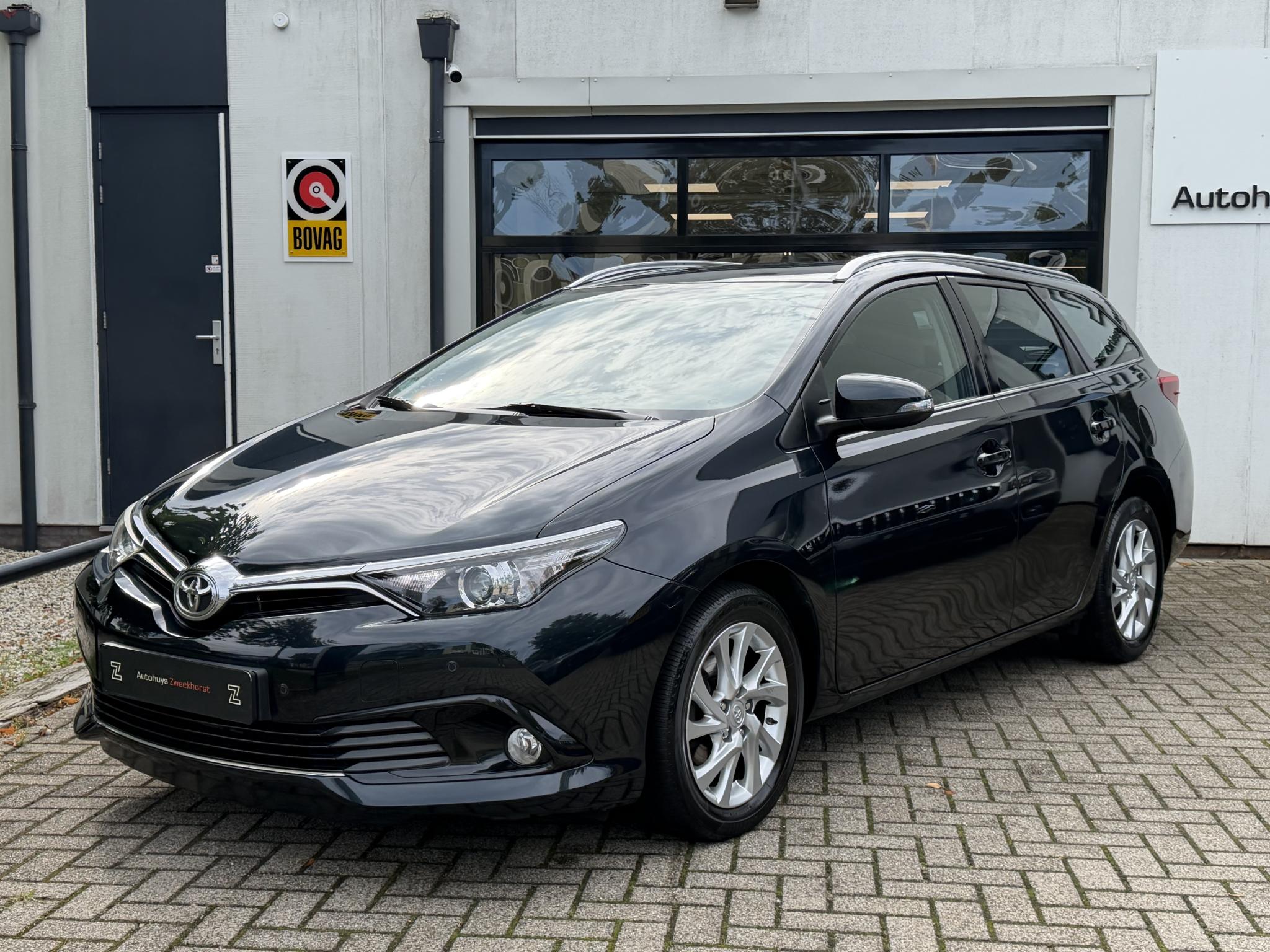 Toyota Auris Touring Sports 1.2T Aspiration
