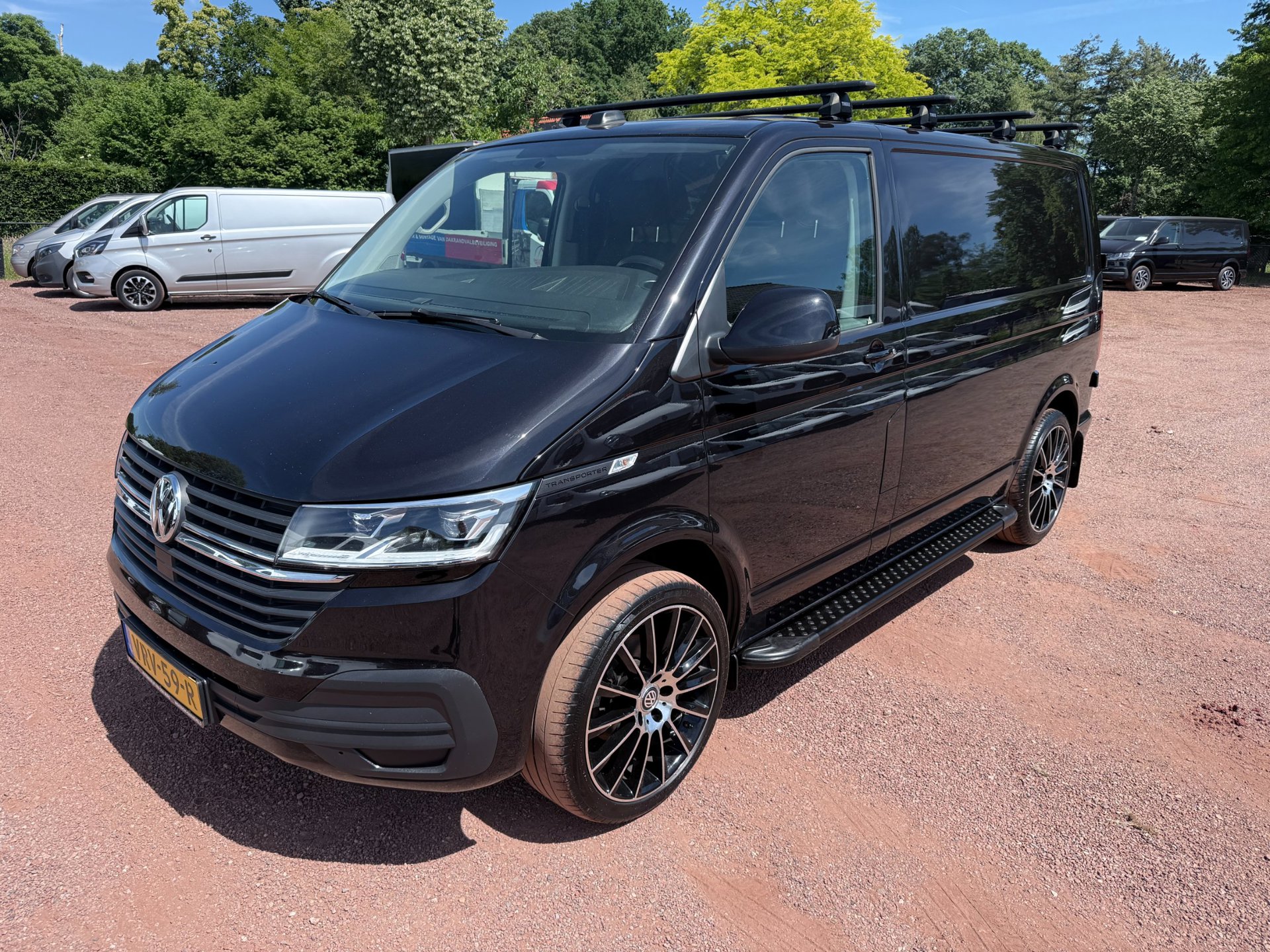 Volkswagen Transporter 2.0 TDI 150PK L1H1 Navi / Sidebars / Dakdragers