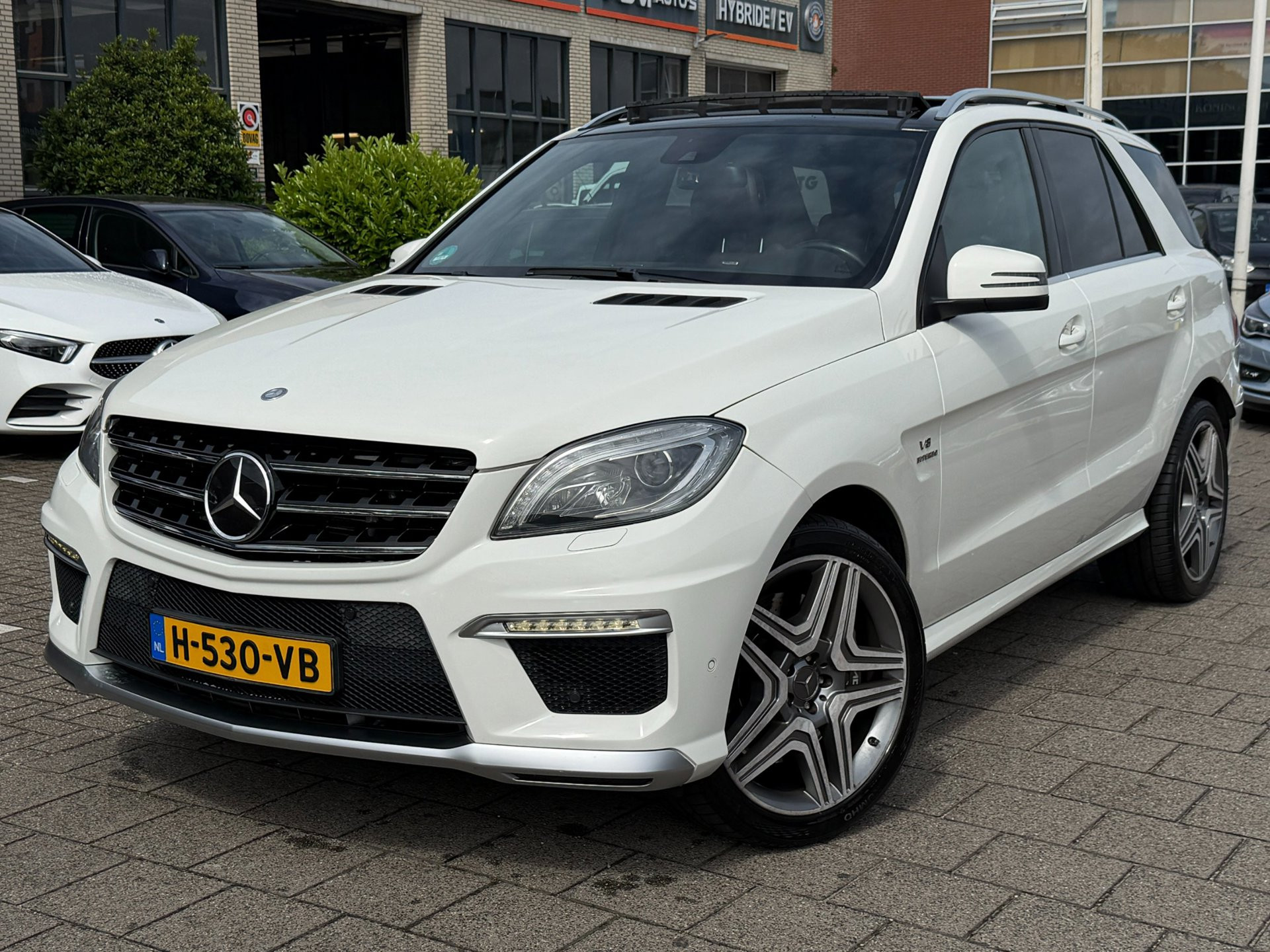 Mercedes-Benz M-Klasse AMG 63