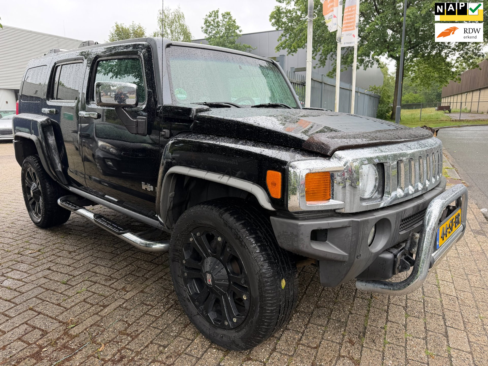 Hummer H3 3.5 Executive 2005 , automaat, airco, cruise, elec pakket trekhaak , mooie auto rijd perfect orig NL auto nwe apk