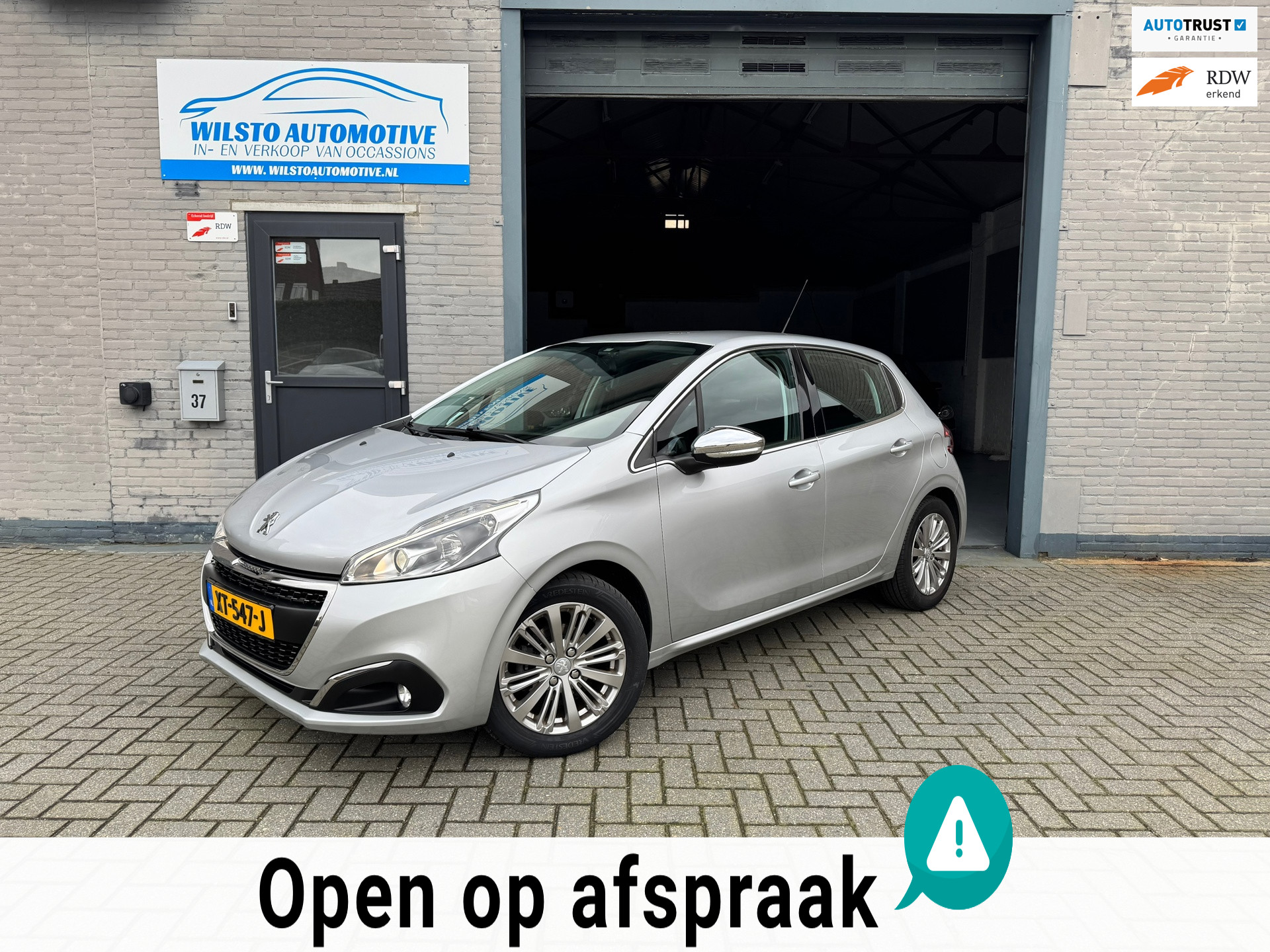 Peugeot 208 1.2 PureTech 110 PK*Distributie v.v*Nw Apk*Rijklaar*Garantie*Historie