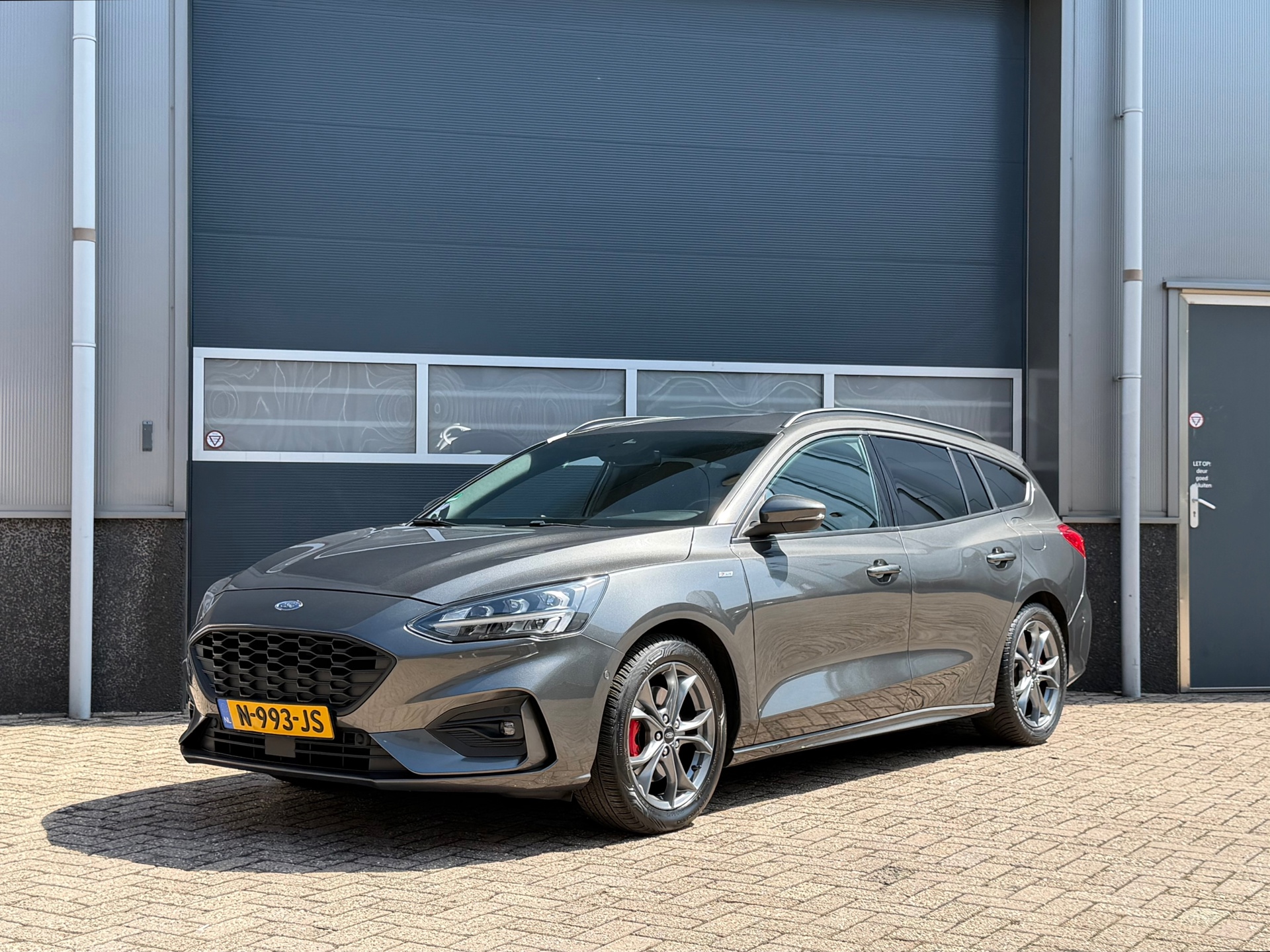 Ford FOCUS Wagon 1.0 Vignale ST-Line bj.2019 Camera|Navi|Pdc|Trekhaak.