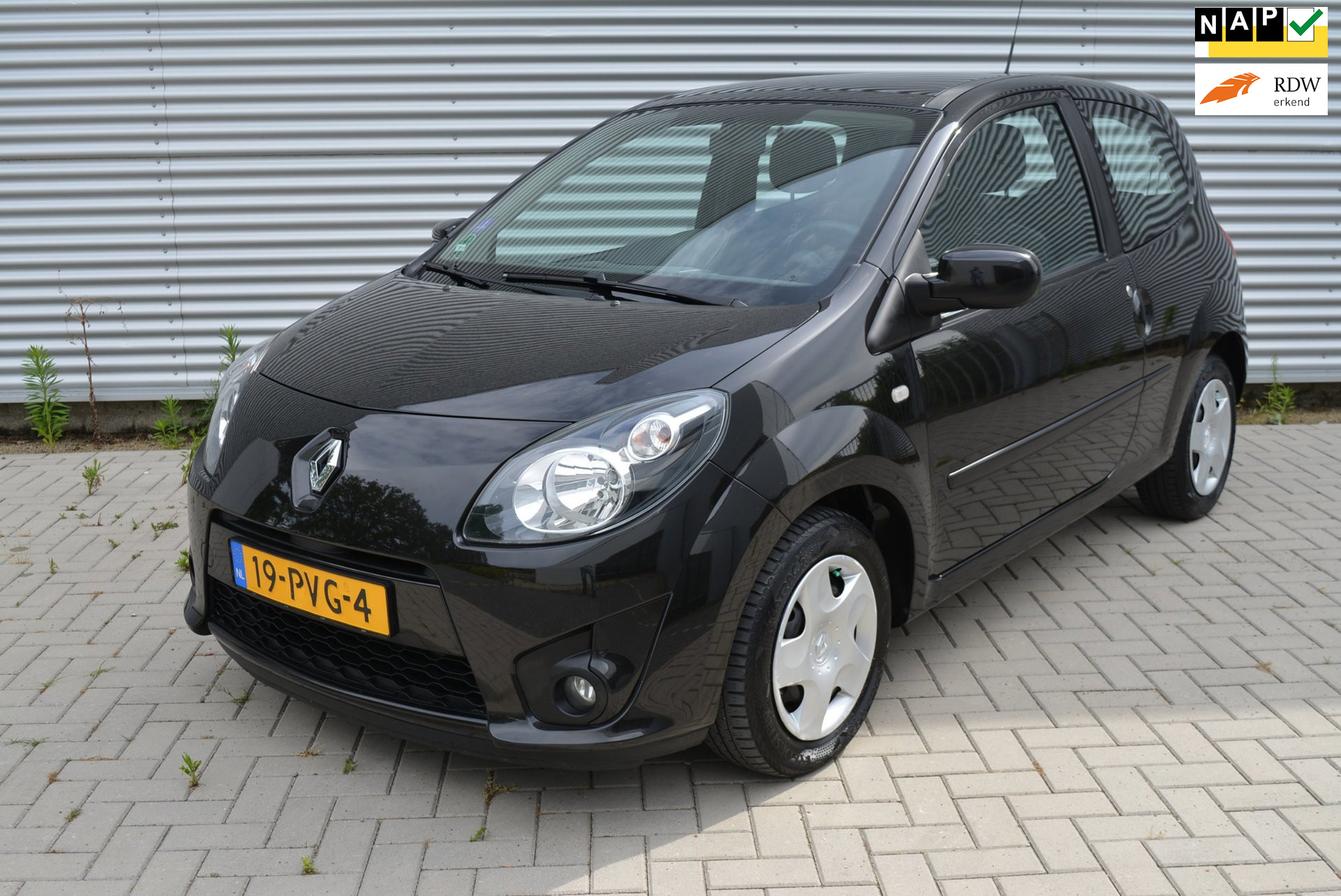 Renault Twingo 1.2-16V Dynamique | PANORAMADAK | Airco | Cruise | Electr. Pakket.
