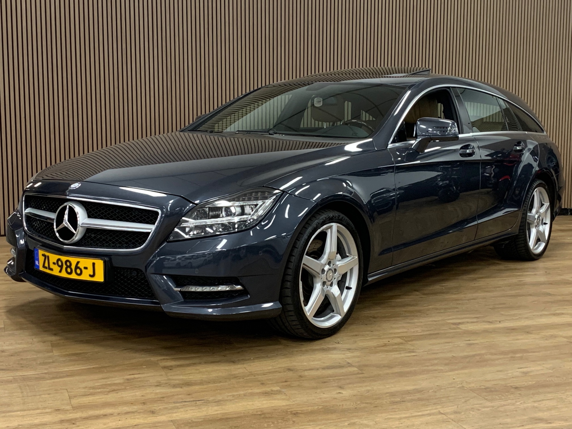 Mercedes-Benz CLS-Klasse Shooting Brake 350 Designo|Automaat|Opendak|Massagestoelen|