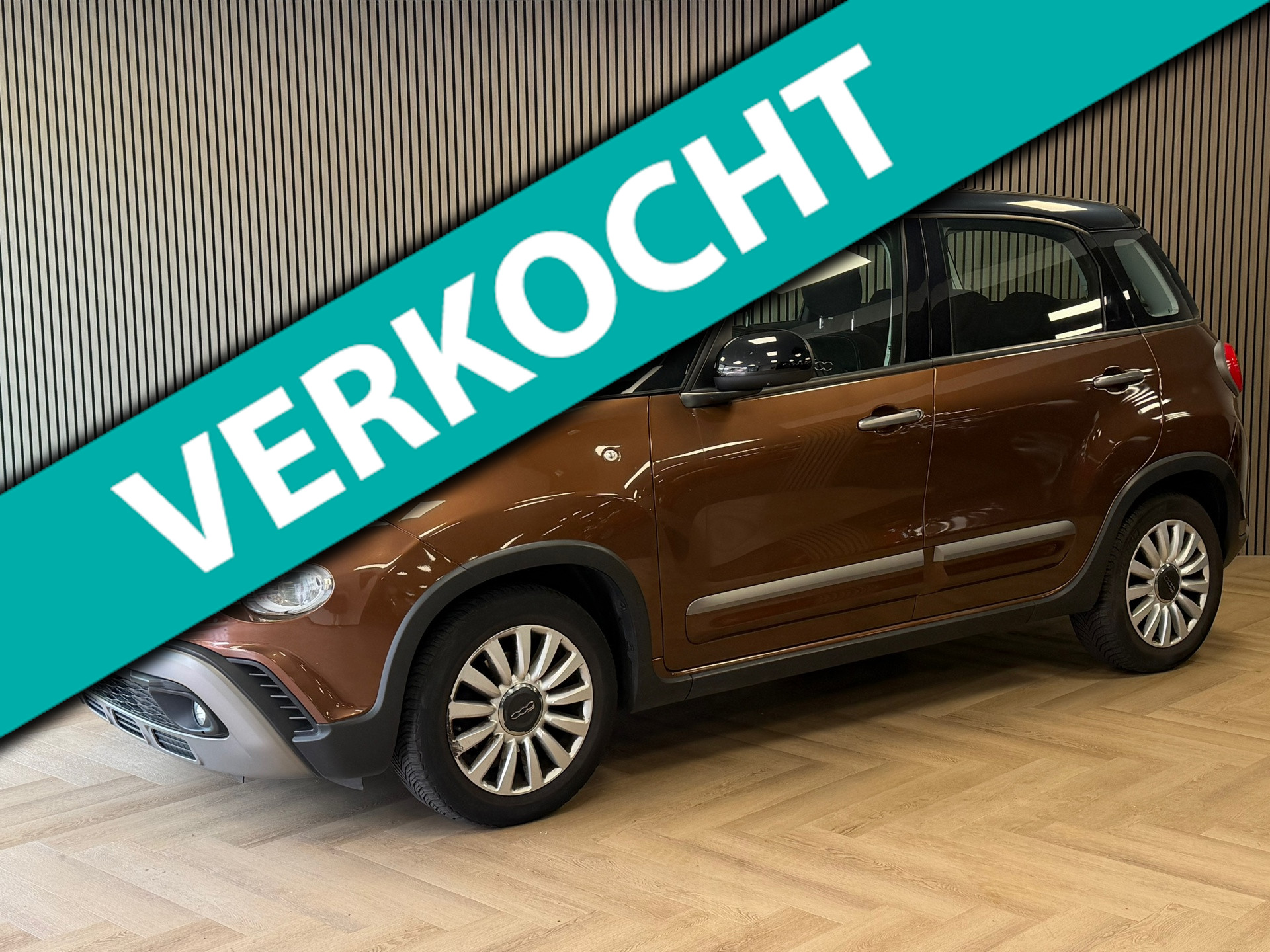 Fiat 500L 0.9 TwinAir Cross CAMERA PDC NAVI CRUISE CONTROL CLIMATE AIRCO