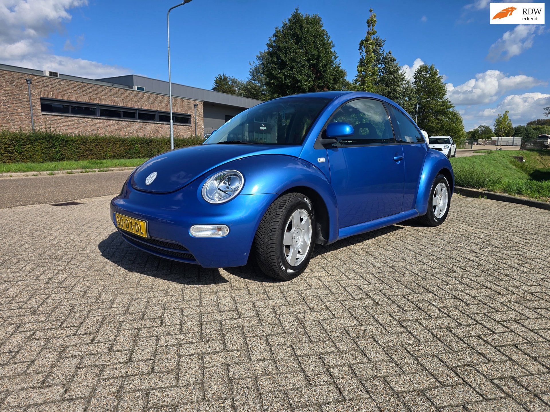 Volkswagen New Beetle 2.0 Highline Airco, Nieuw A.P.K