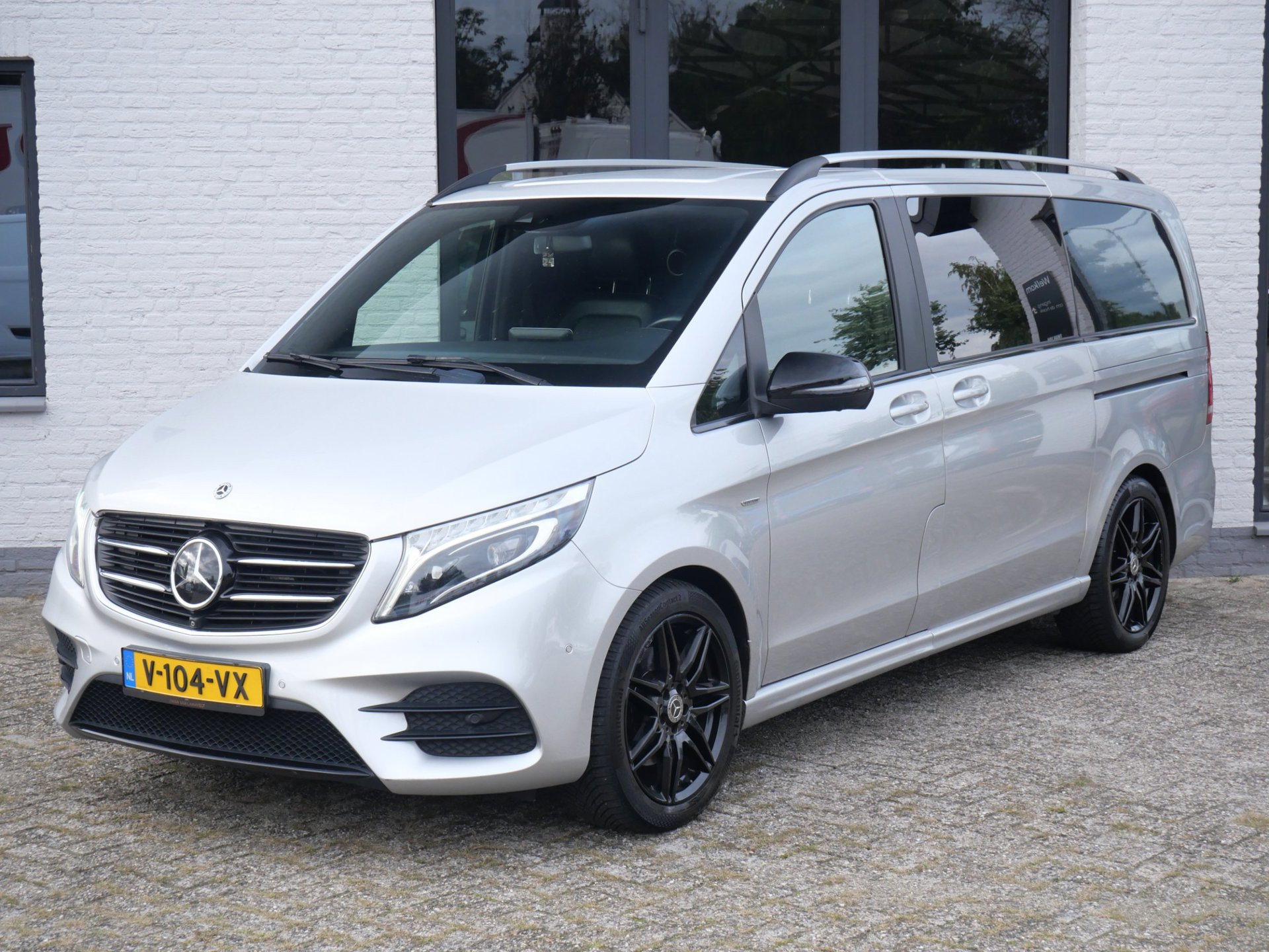 Mercedes-Benz V-Klasse 250d Lang DC Exclusive AMG Marge Led Stoel vent.