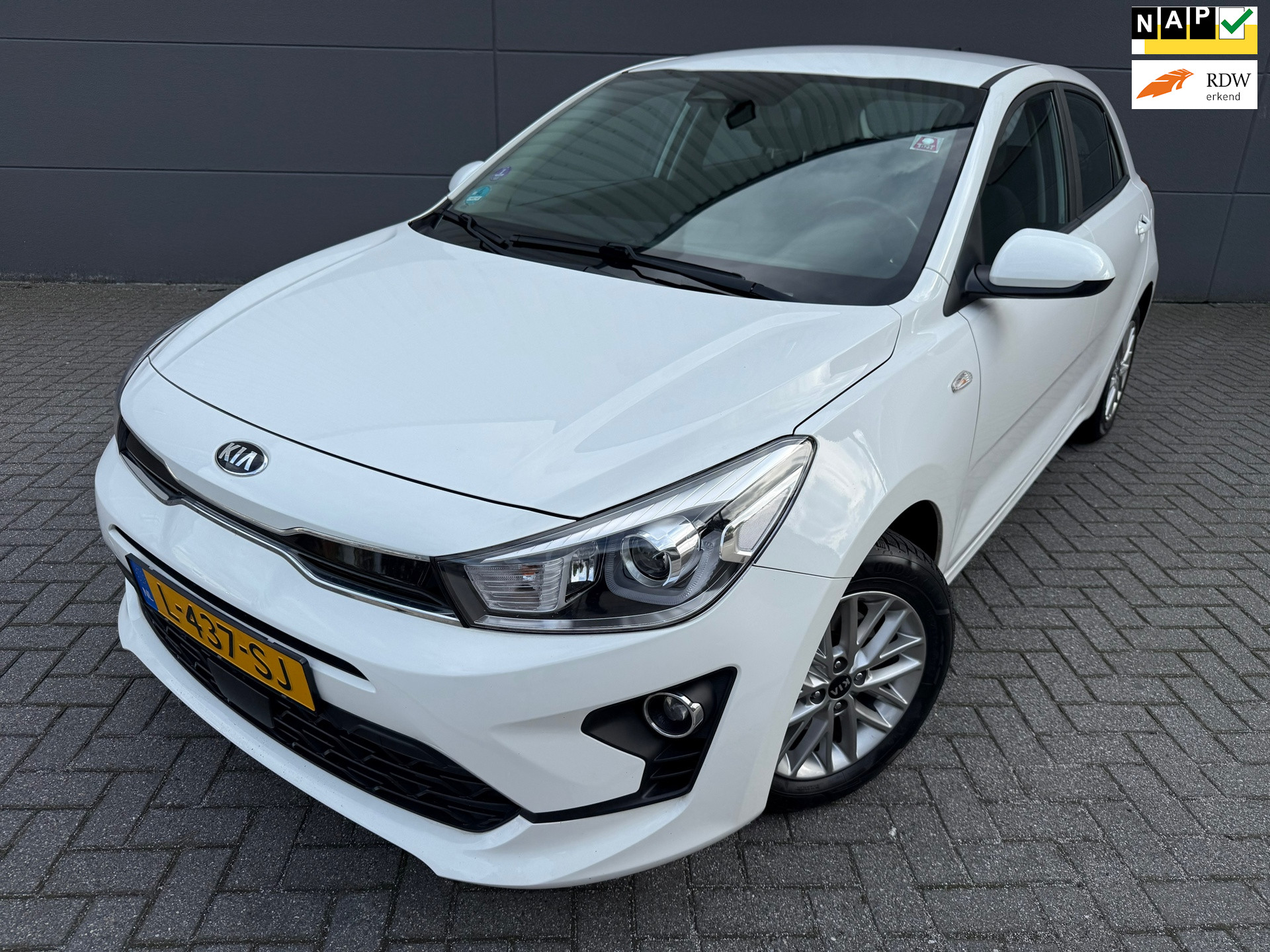 Kia Rio 1.0 T-GDi MHEV DynamicLine*1eEigenaar*CarPlay-NAVI*Camera*Airco*Velgen