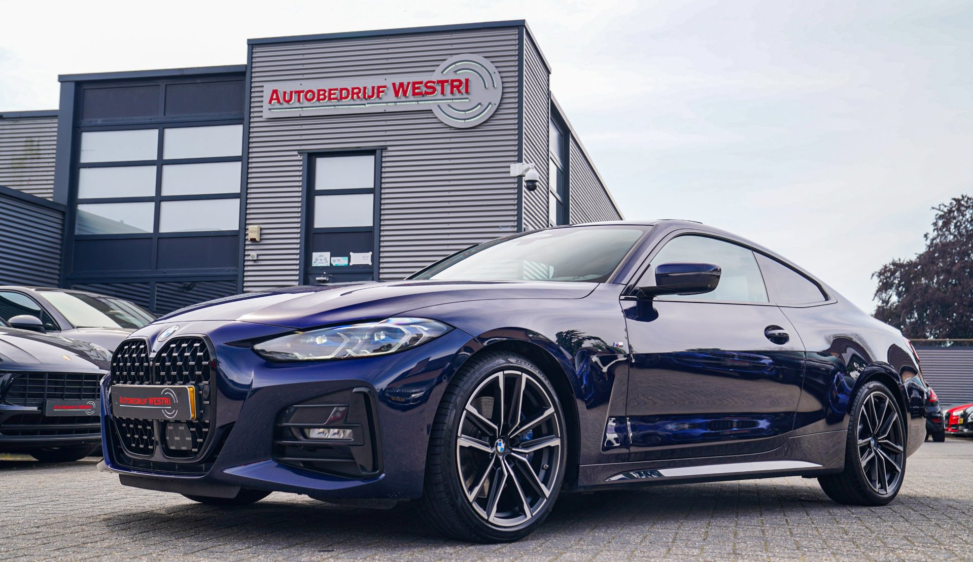 BMW 4 Serie Coupé 430i High Executive | Head Up Display | Harman/Kardon | Memory | Stuurwielverwarming | 360 Camera