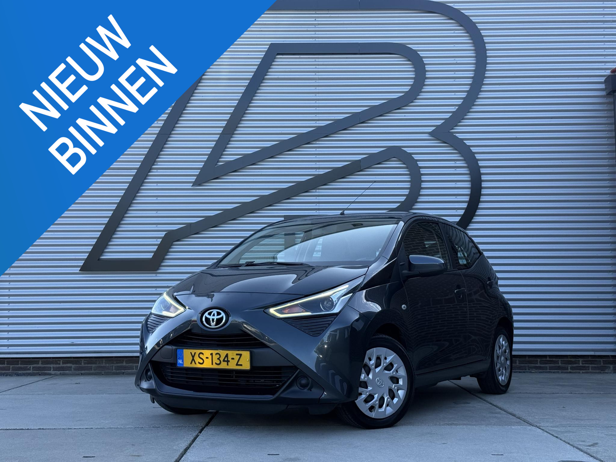 Toyota Aygo 1.0 VVT-i x-play