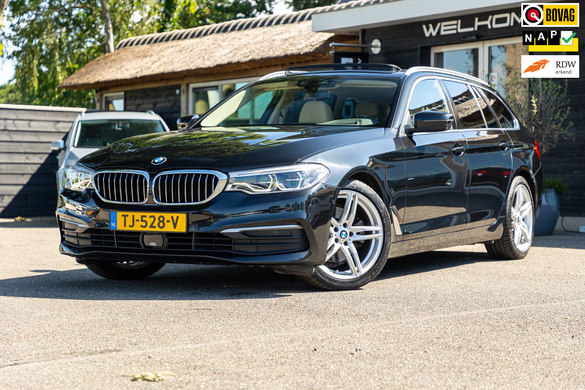 BMW 5 Serie Touring 520i High Executive I Comfort I Hud I Panoramadak I Keurige nette auto