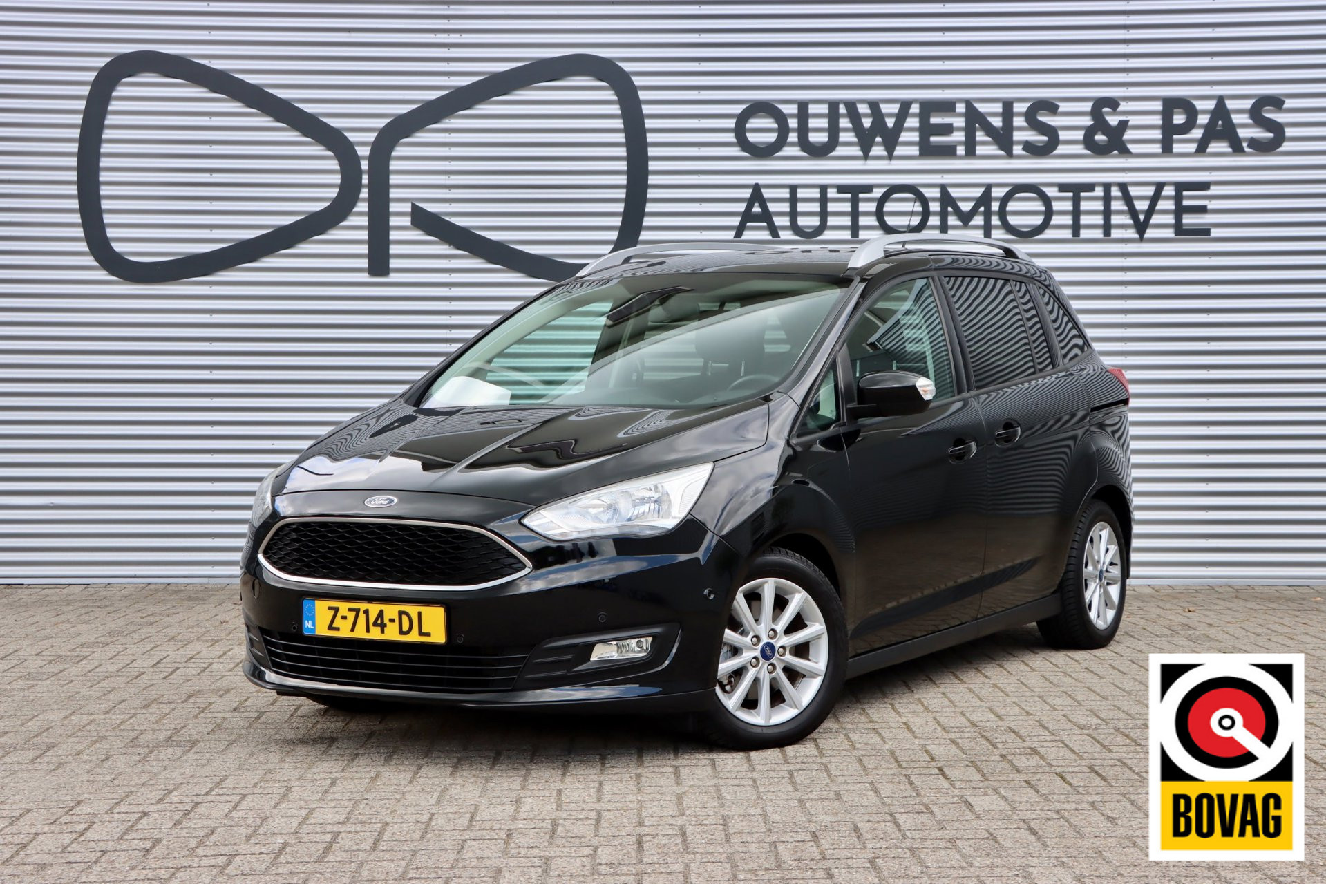 Ford Grand C-Max 1.0 Titanium | NAVIGATIE | WINTERPAKKET | TREKHAAK | DISTRIBUTIE VERVANGEN