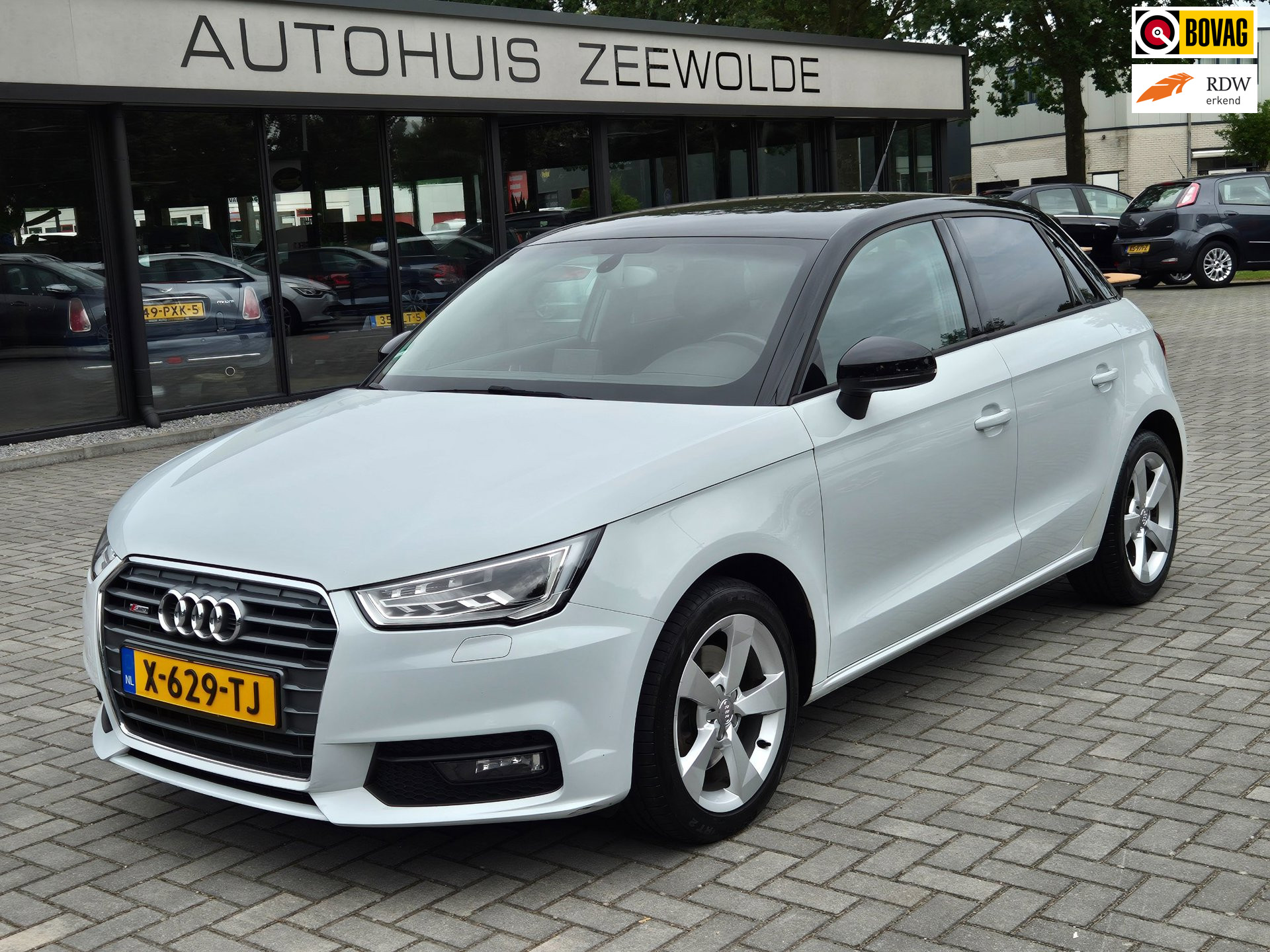 Audi A1 Sportback 1.4 TFSI Sport S-Line