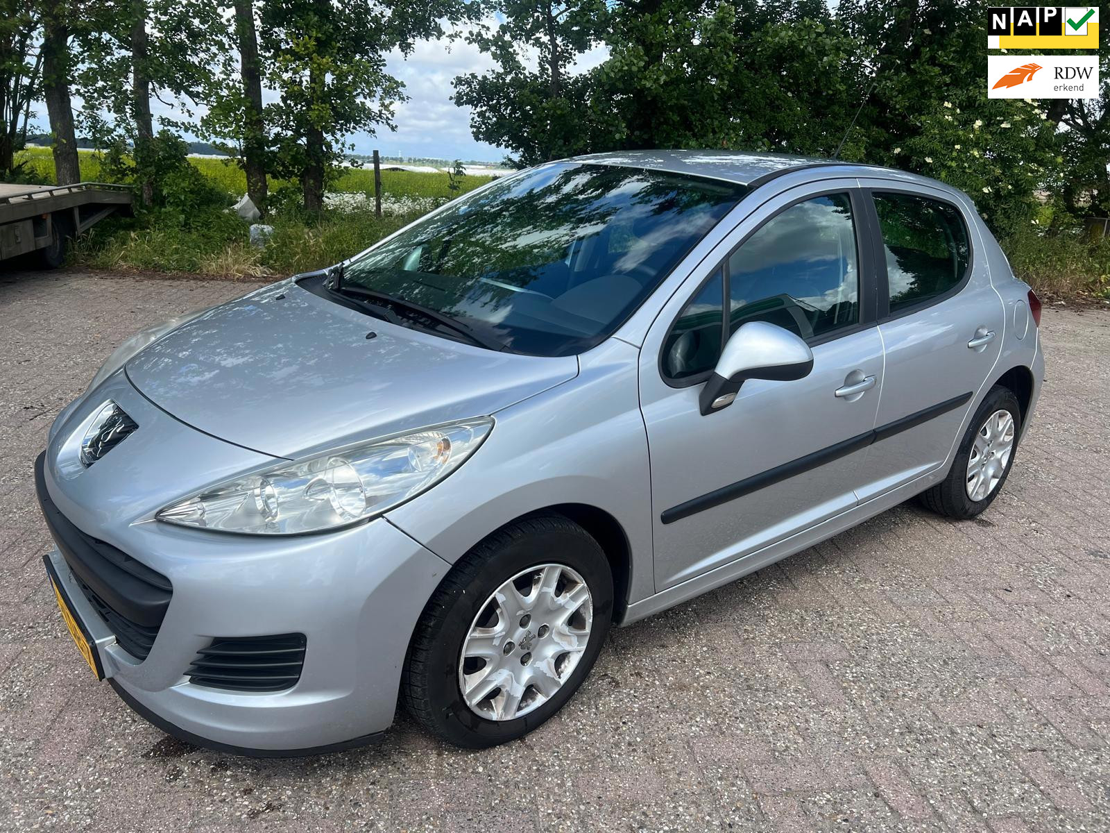 Peugeot 207 1.4 VTi X-Line|Metaallak