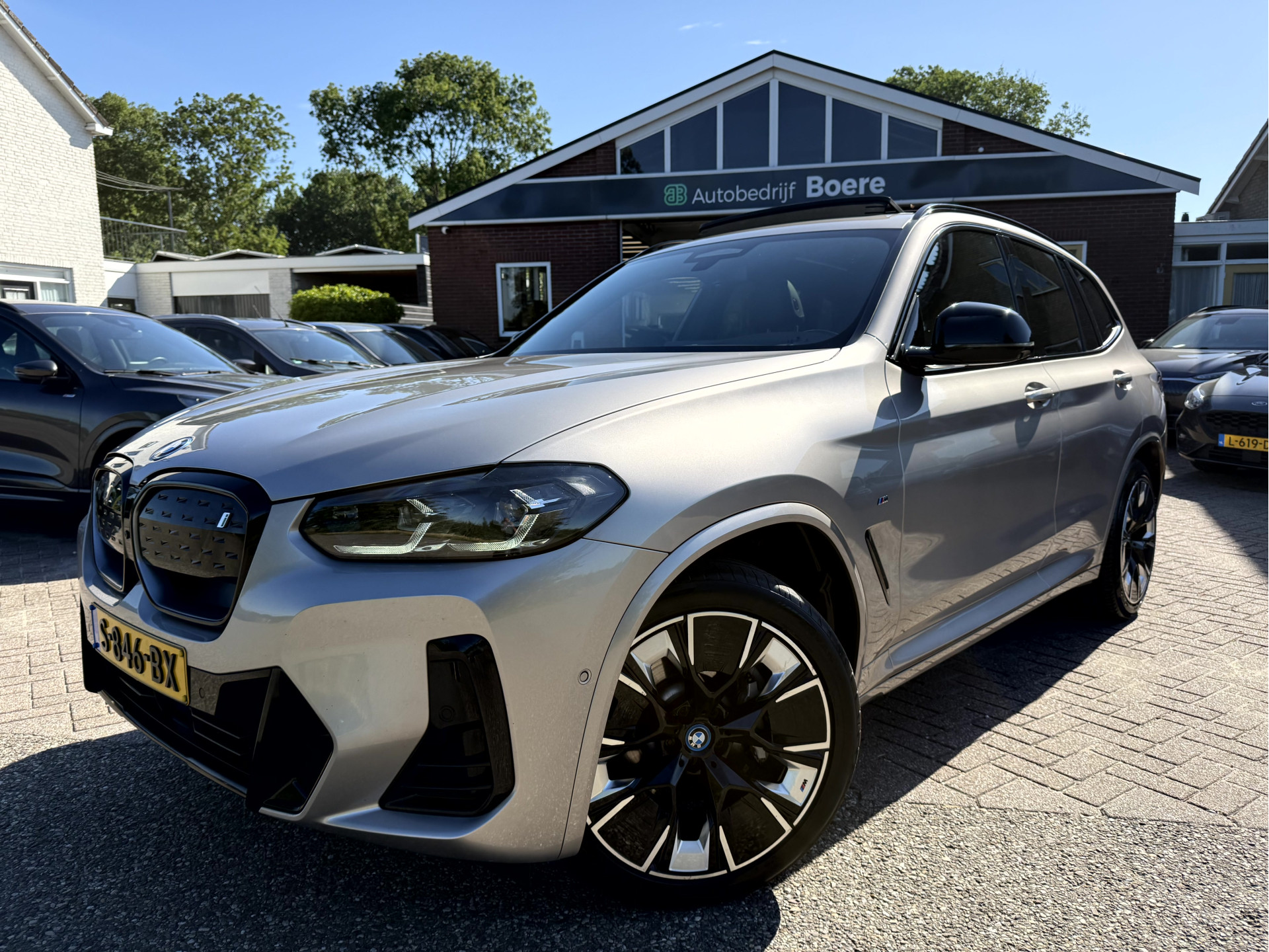 BMW iX3 High Executive M-Sport 80 kWh