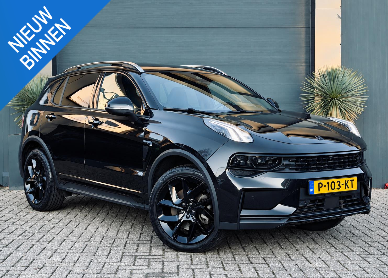 Lynk & Co 01 Pano/Navi/Camera/Trekhaak?blackStyle