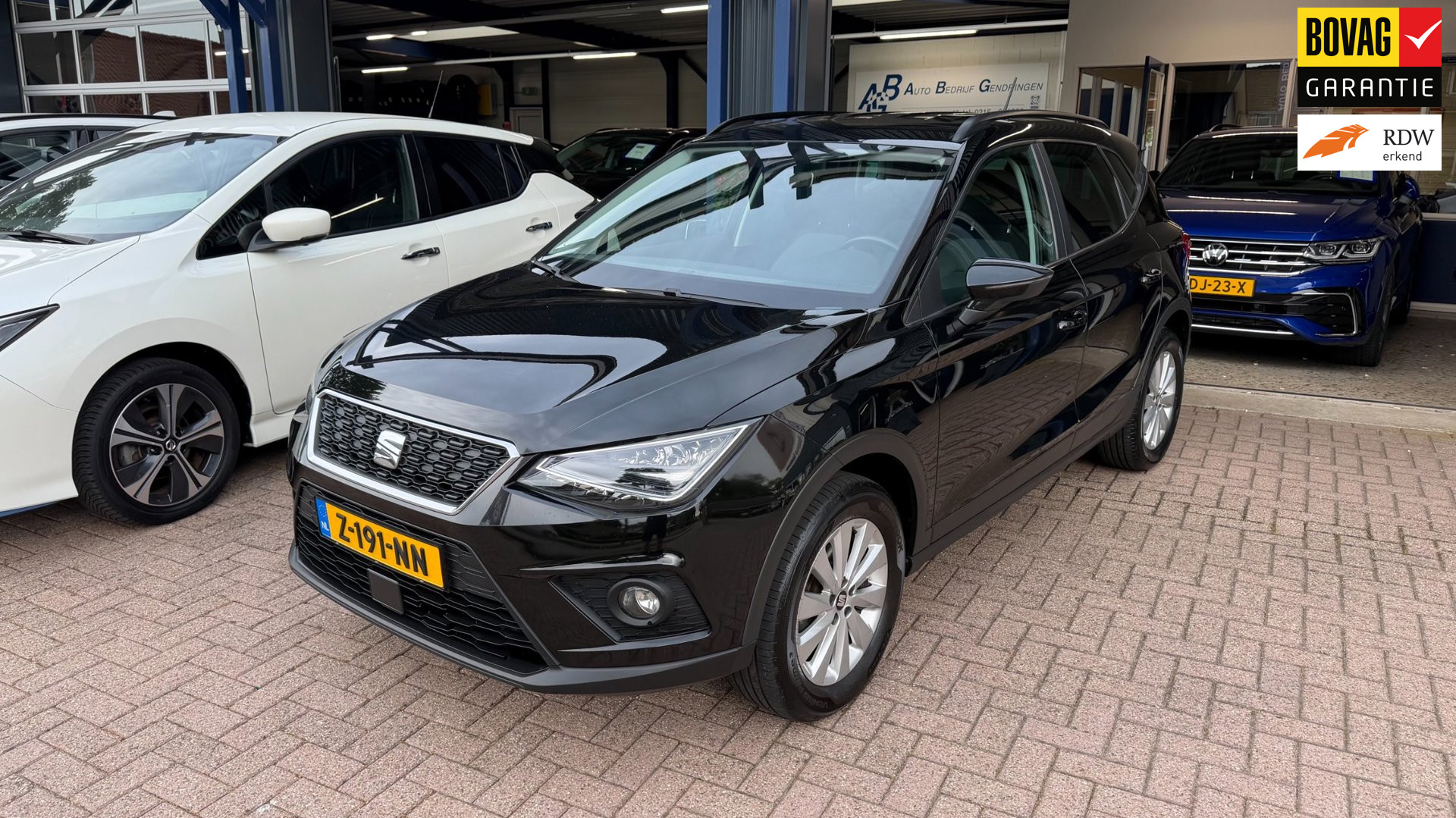 SEAT Arona 1.0 TSI Xcellence Business Intense
